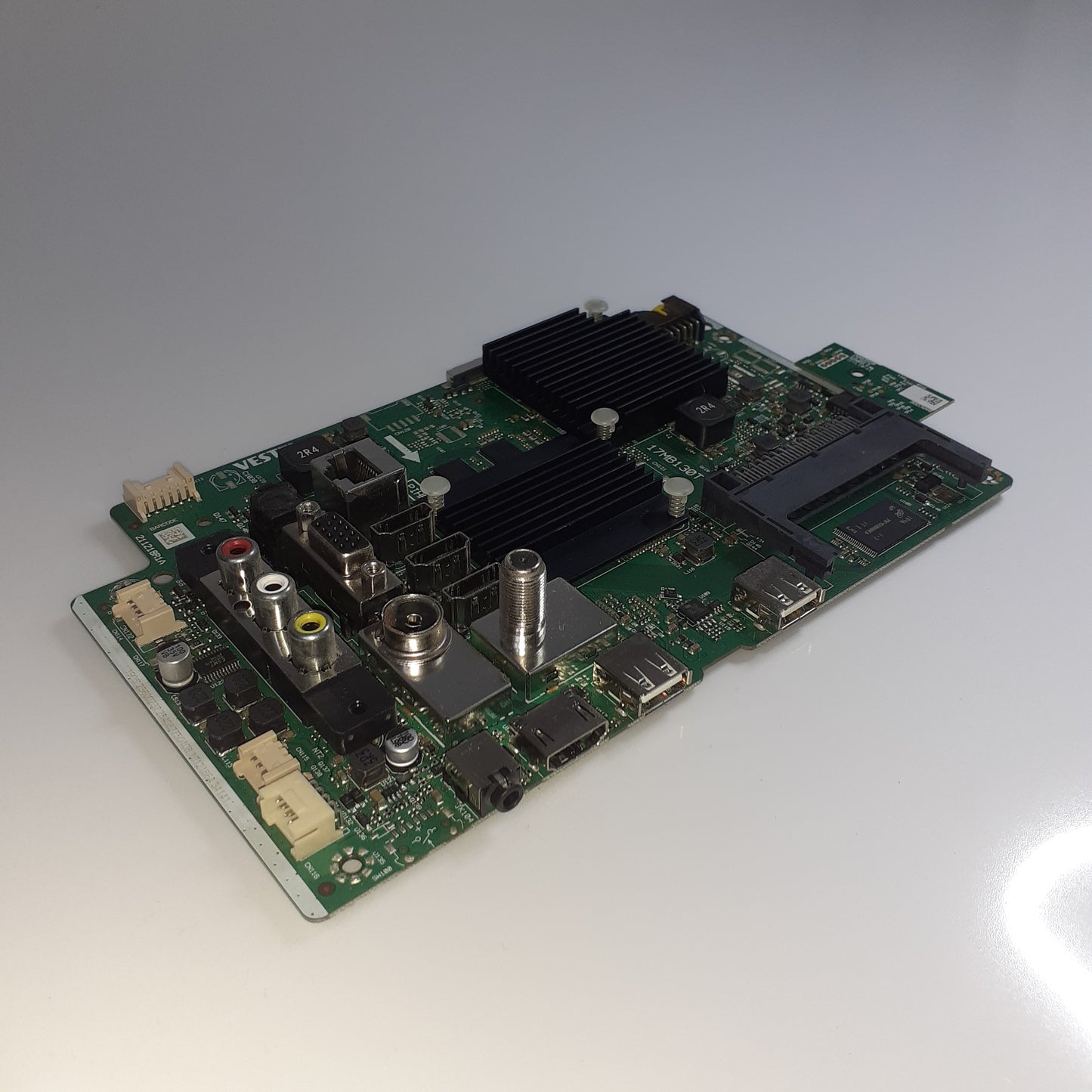 CARTE PRINCIPALE VESTEL 23600237 pour Télé TOSHIBA 43UL3A63DG