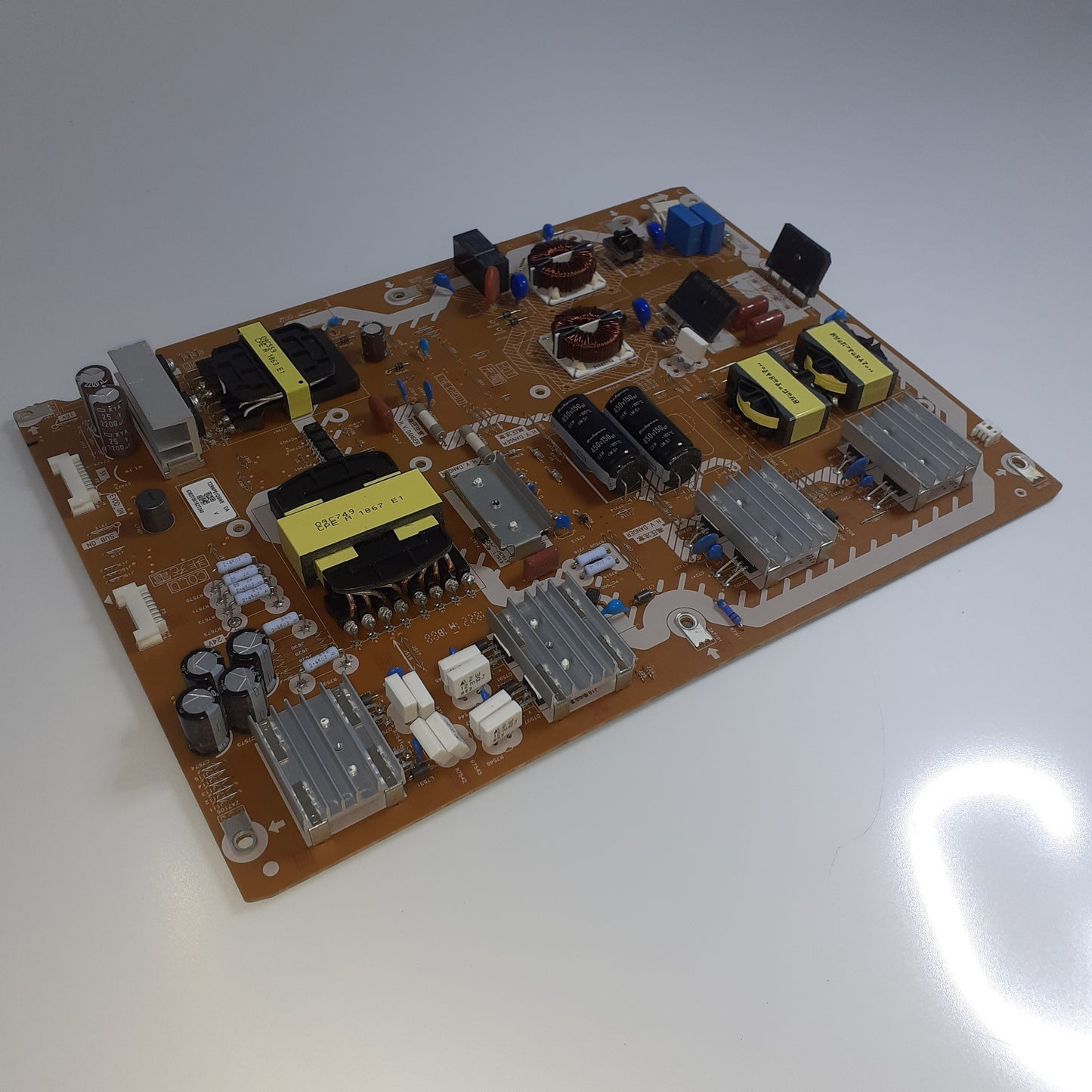CARTE D'ALIMENTATION TZRNP01QSWE DA pour Télé PANASONIC TX-55FZ800E
