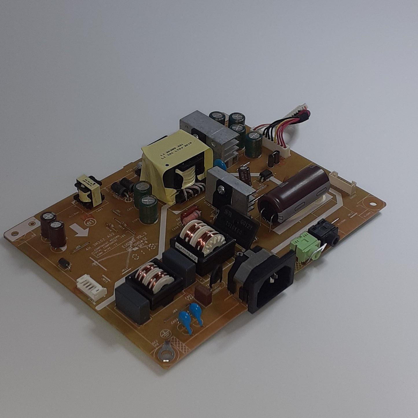 CARTE D'ALIMENTATION 5E3M202001 020 L1AM4F4A REV:02100 pour moniteur IIYAMA PL2760Q