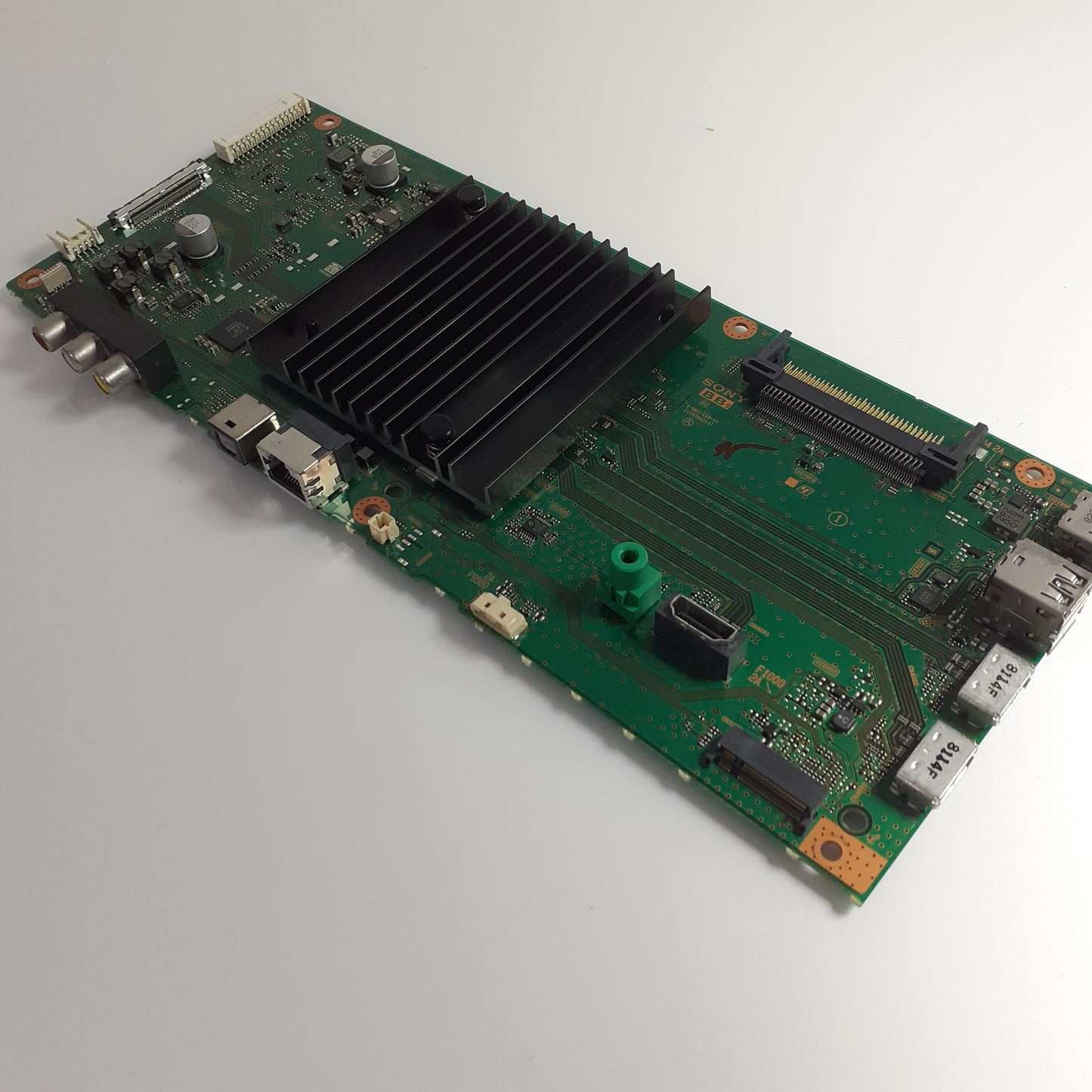 CARTE PRINCIPALE 1-983-119-11 pour télé SONY 65XF7096