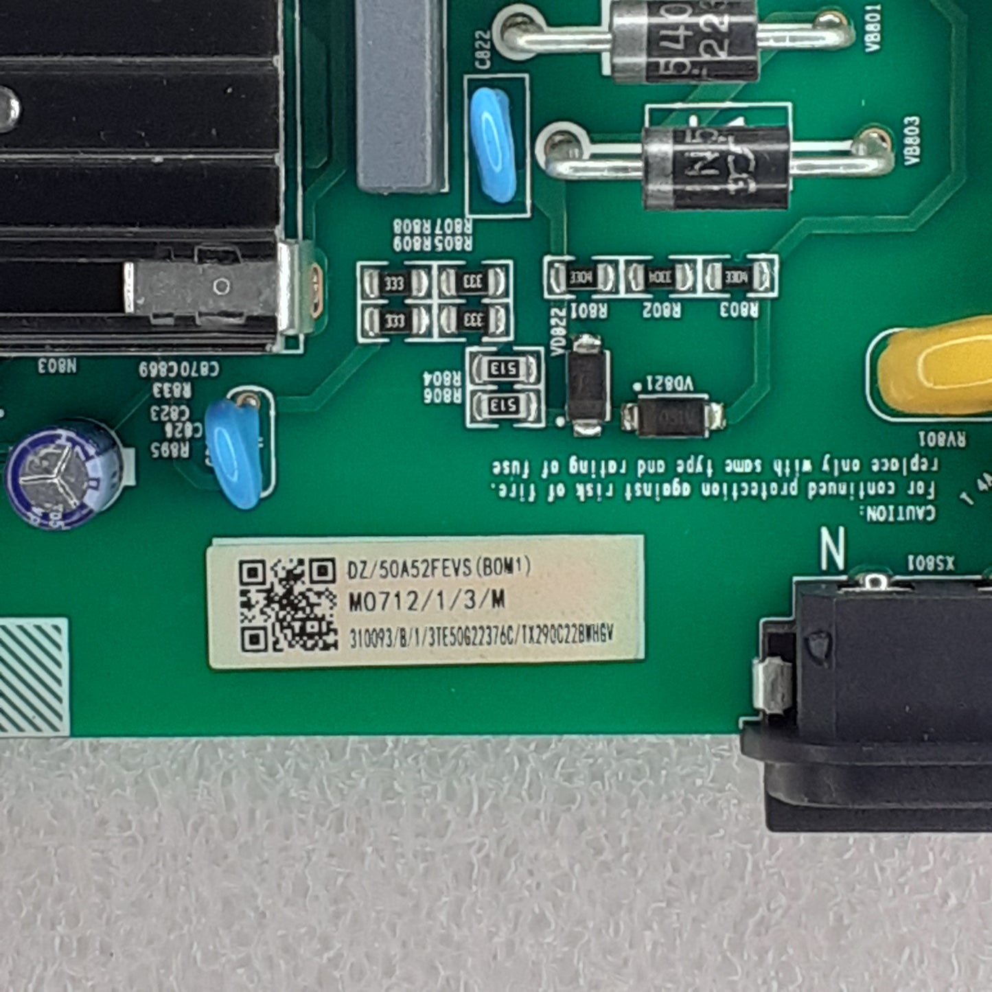 CARTE PRINCIPALE DZ/50A52FEVS (B0M1) pour télé HISENSE 50A63H