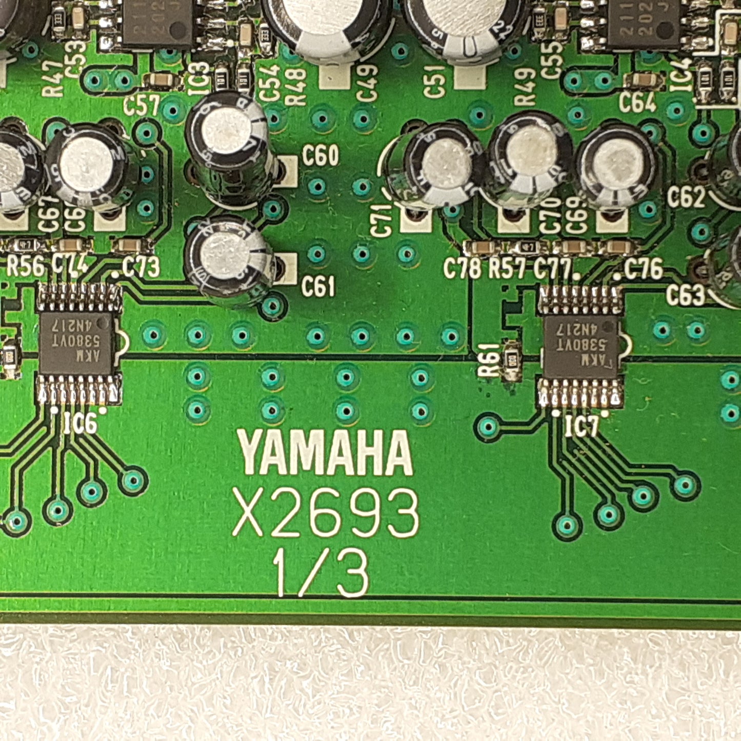 carte entrées-sorties X2693 1/3 pour HIFI YAMAHA AUDIO WORKSTATION AW16G