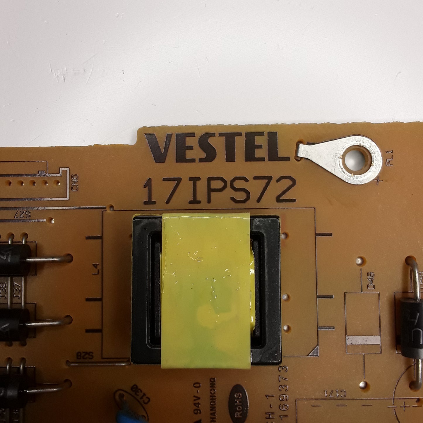 CARTE D'ALIMENTATION VESTEL 23512192 pour télé TOSHIBA 55UA2063DG