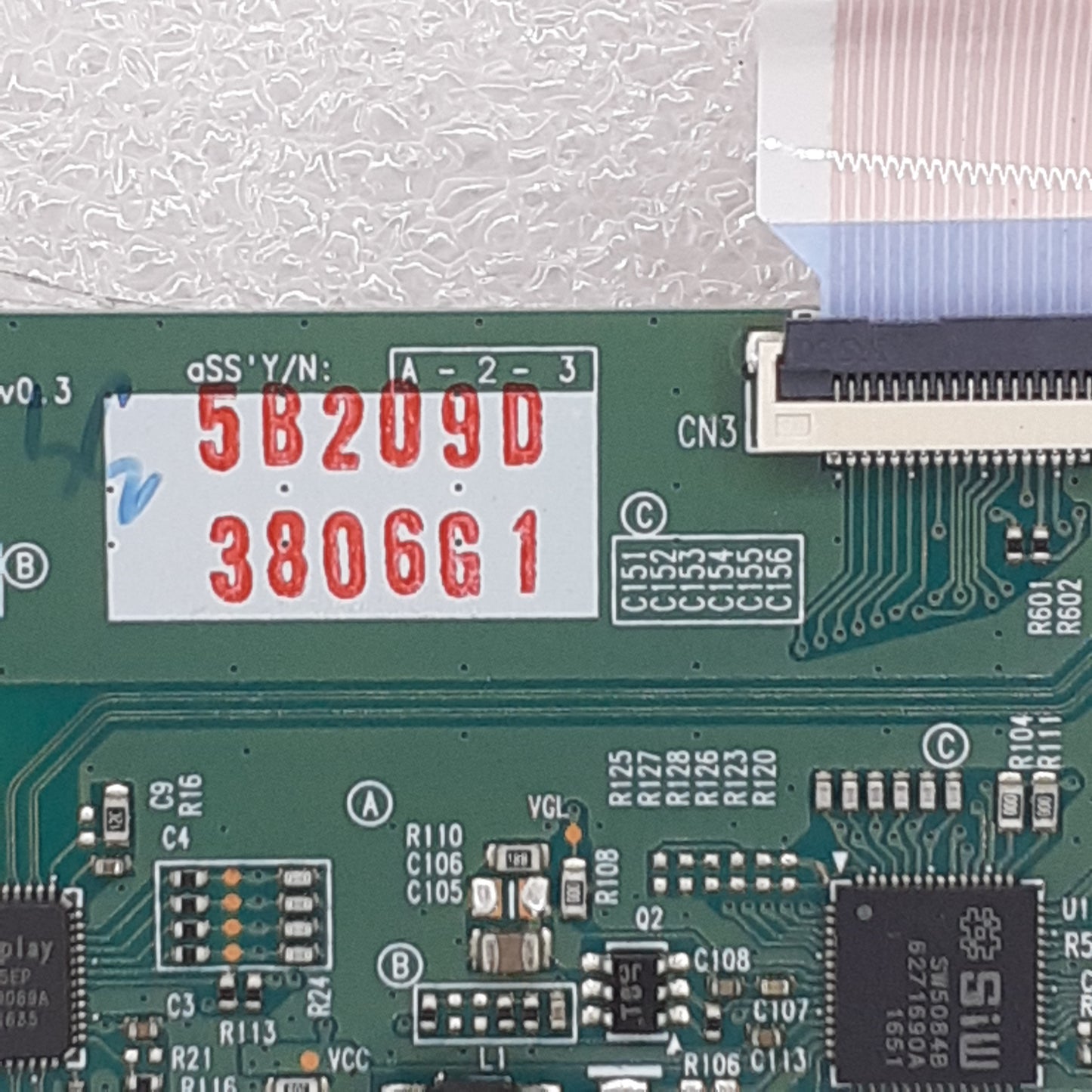 CARTE T-CON 6870C-0532A pour télé LG 43LH5100