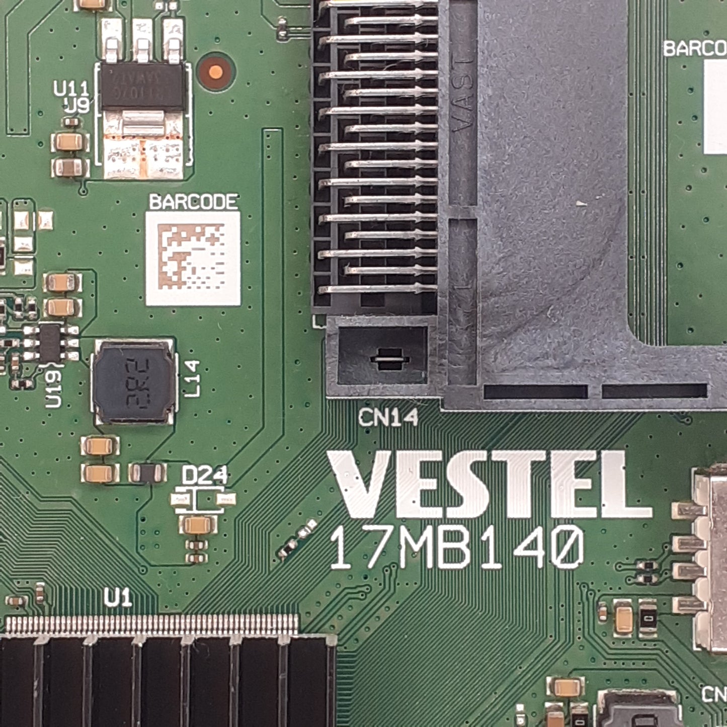 CARTE PRINCIPALE VESTEL 23521397 pour Télé HITACHI 32HE1000