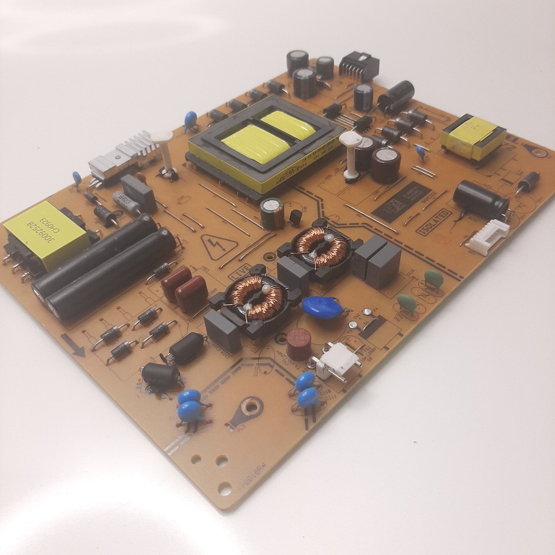 CARTE D'ALIMENTATION VESTEL 23814130 pour Télé SURFTV SFC5023UHDA