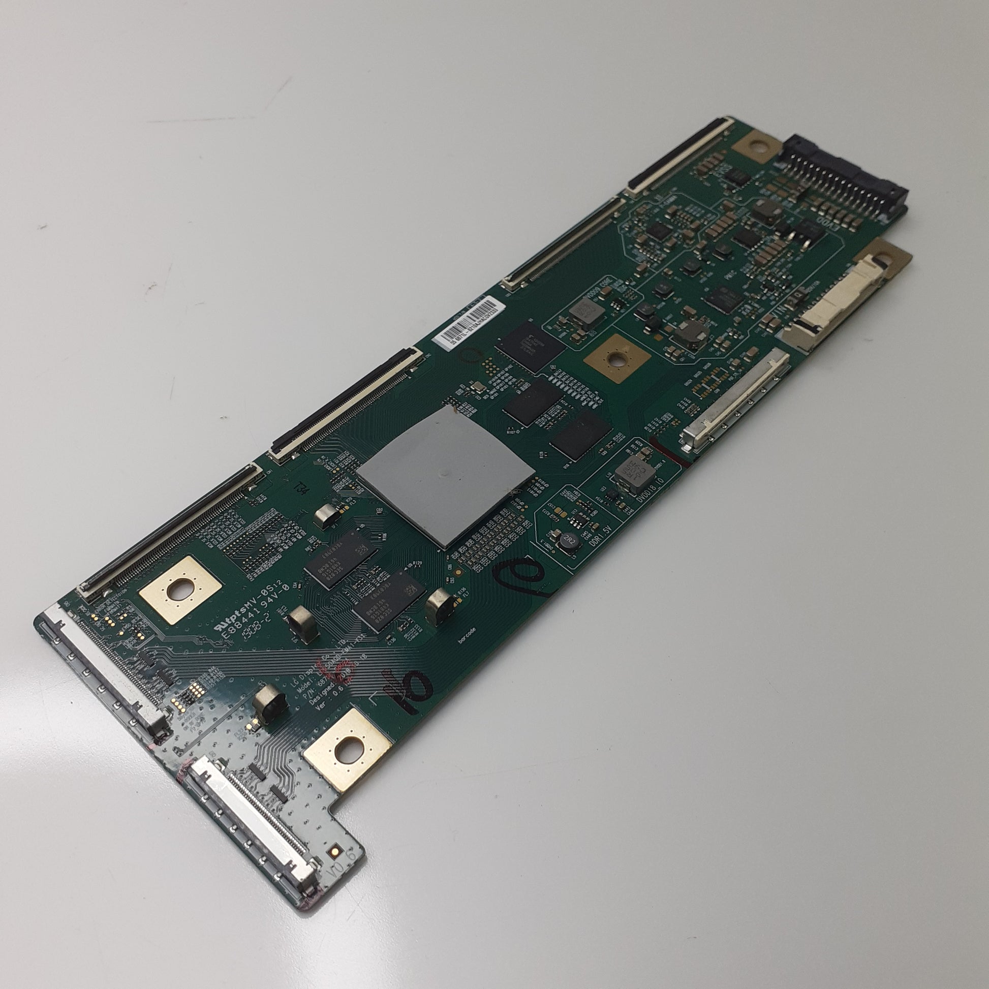 CARTE T-CON LG 6870c-0802A pour Télé PANASONIC TX-55GZ1500E