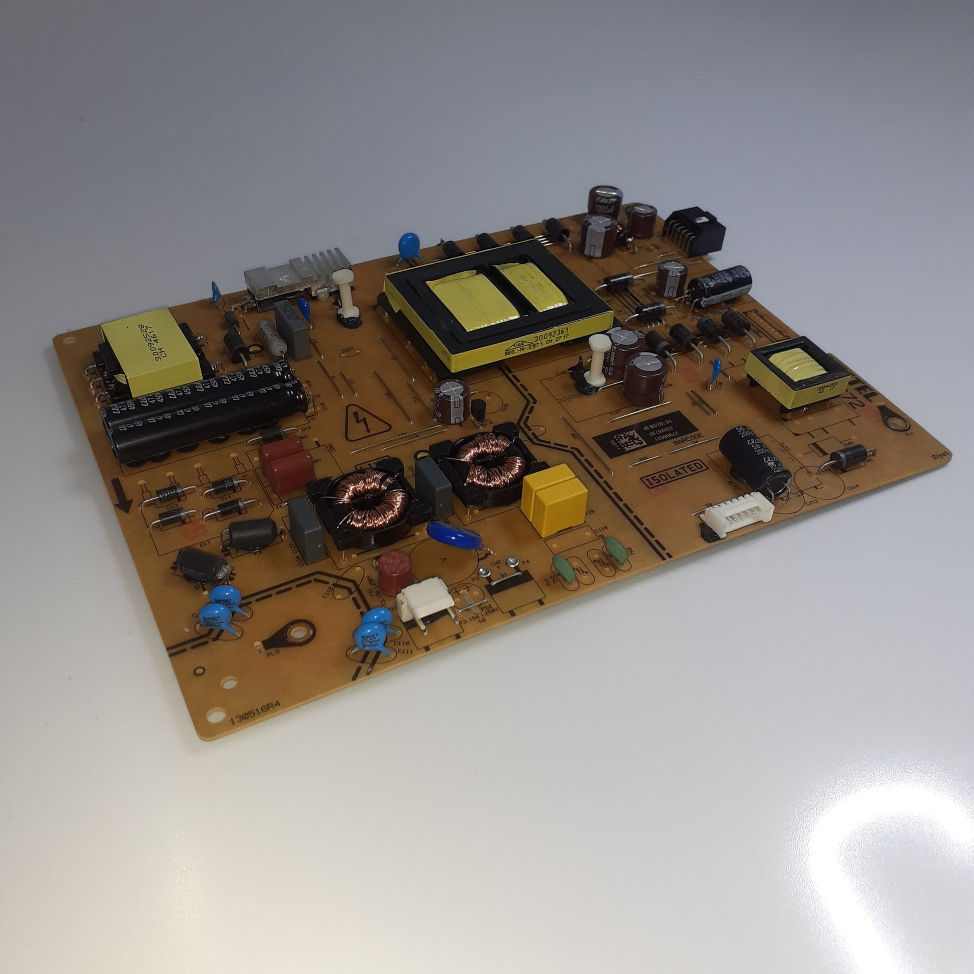 CARTE D'ALIMENTATION VESTEL 23395729 pour Télé HITACHI  55HL15W64