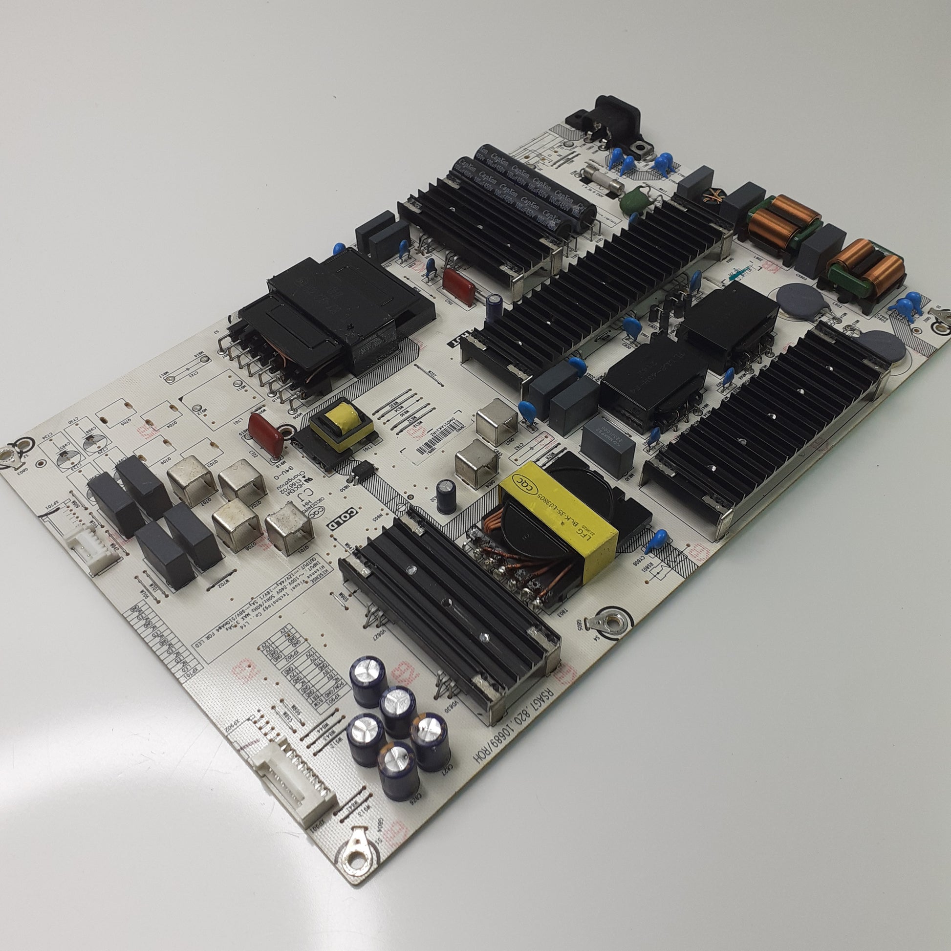 CARTE D'ALIMENTATION RSAG7.820.10689/ROH pour Télé HISENSE  75A7GQ