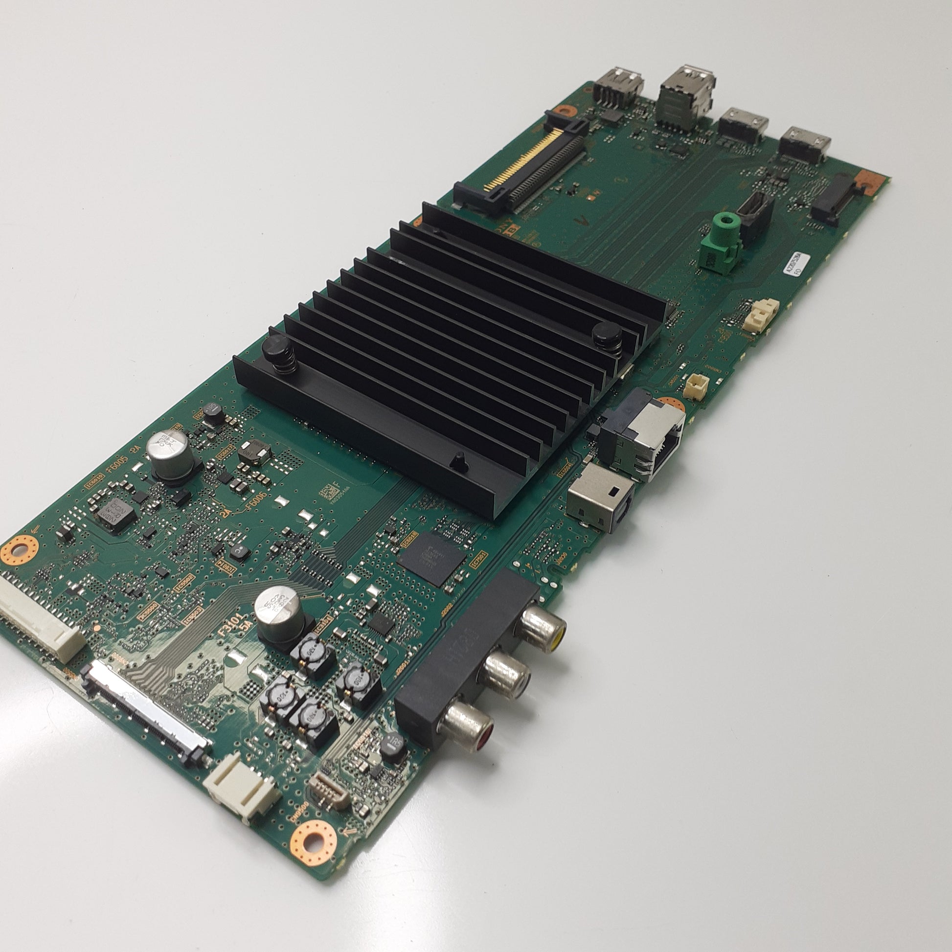 CARTE PRINCIPALE 1-983-119-11 (173703211) (programmée pour TCON 18Y_SHU11APHA4V0.0) pour Télé SONY KD-55XF7096