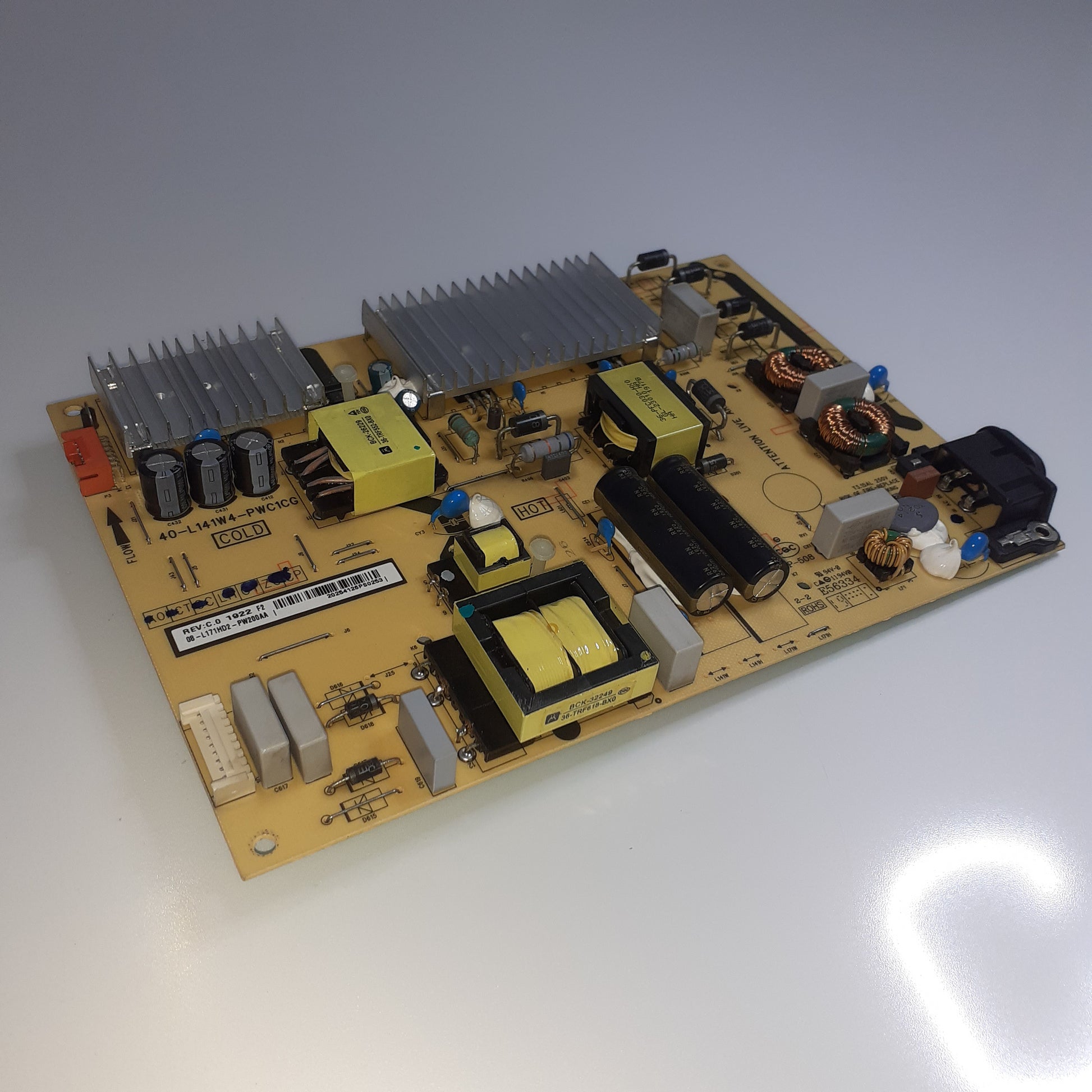 CARTE D'ALIMENTATION 08-L171HD2-PW200AA pour Télé THOMSON 65UD6326