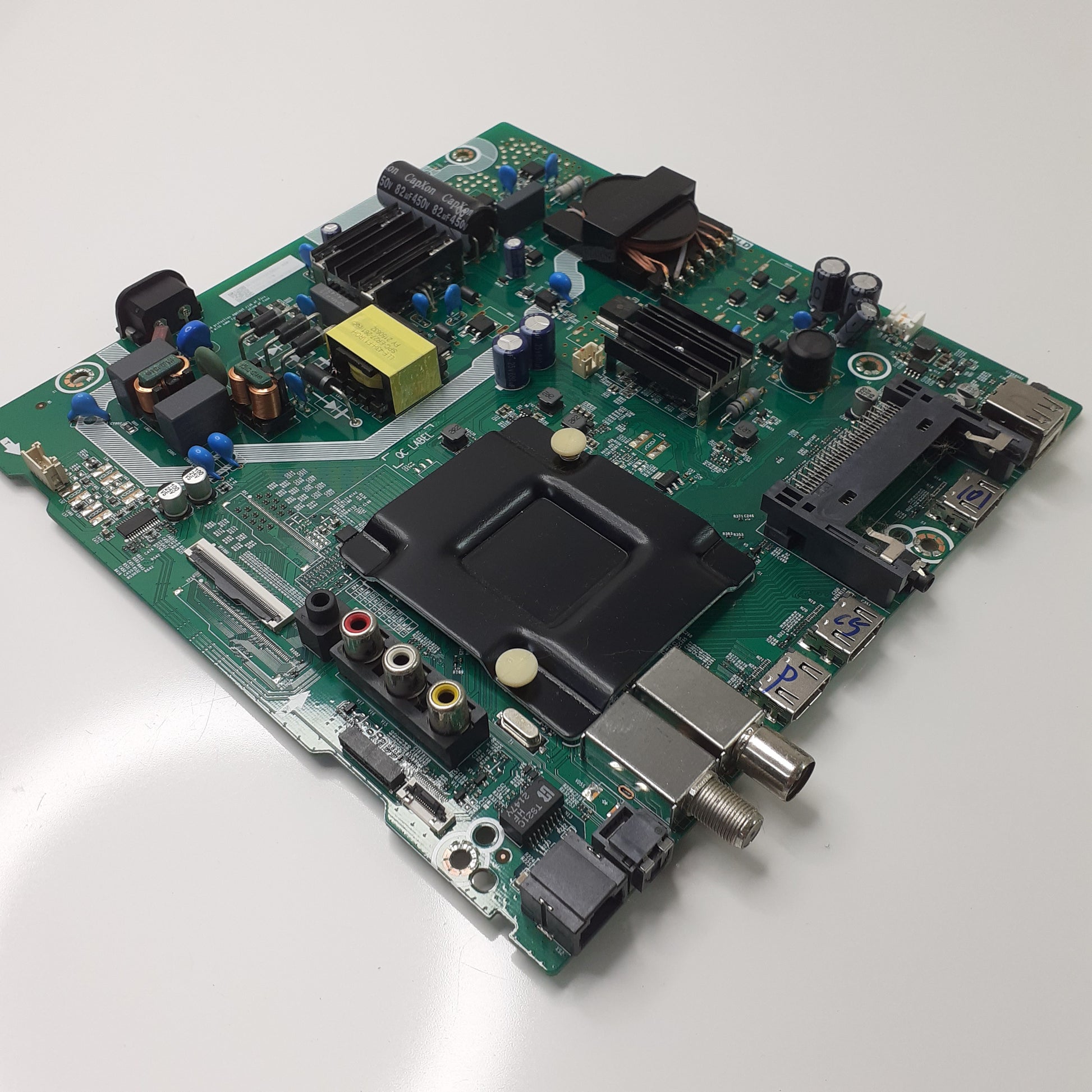 CARTE PRINCIPALE DZ/50A53FEVS(0006)(B0M1) RSAG7.820.11742/ROH pour Télé HISENSE  5006BG