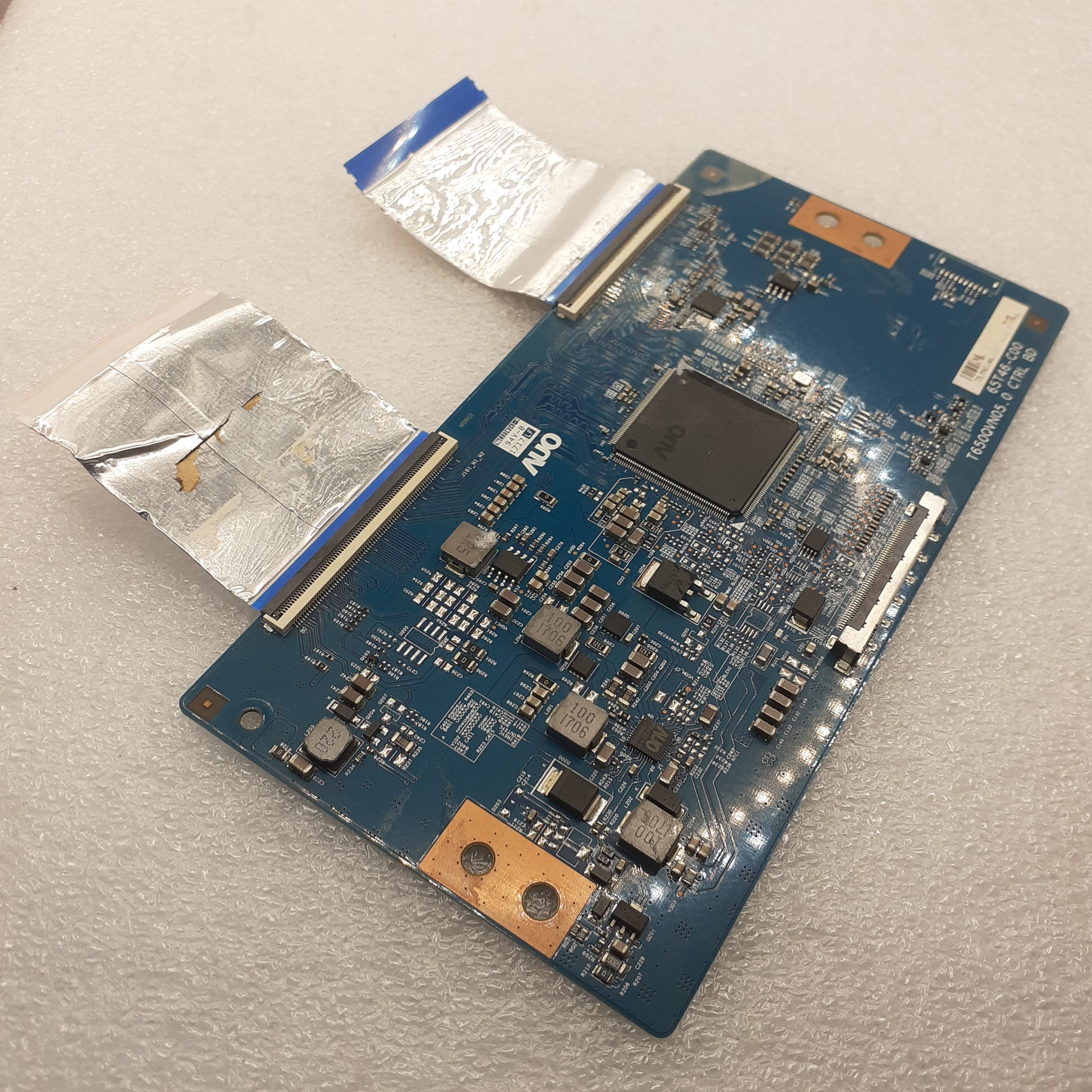 CARTE T-CON 65T46-C00 T650QVN05.0 pour Télé SMART-TECH LE-6566UDS