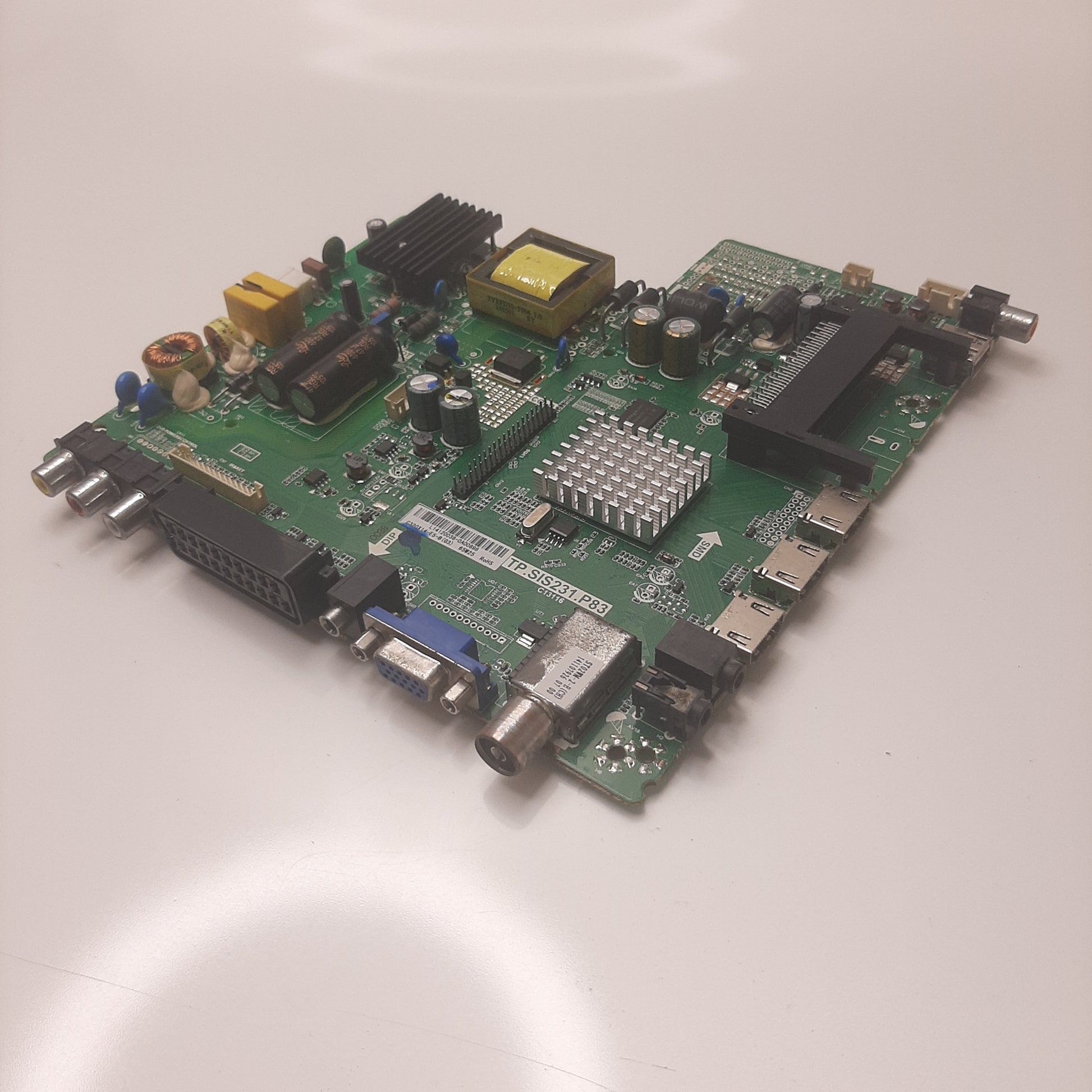 CARTE PRINCIPALE C320X14-E5-B(G3) pour Télé PROLINE L3231HD