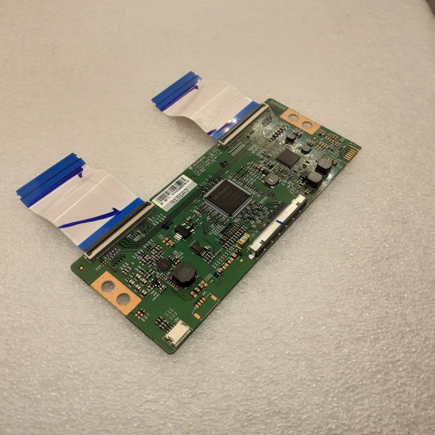 CARTE T-CON 6870c-0769A pour Télé FPS 65D1202