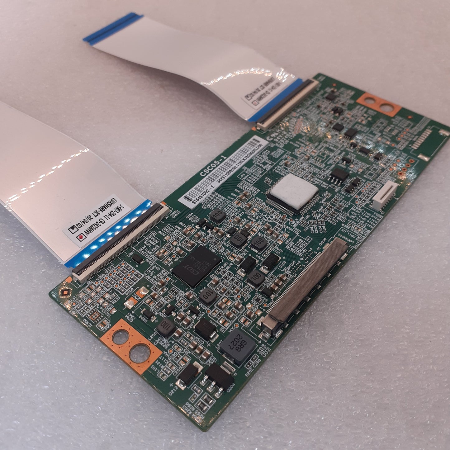 CARTE T-CON CSC05-1 ST6451D02-E pour Télé SONY  KD-65X7056