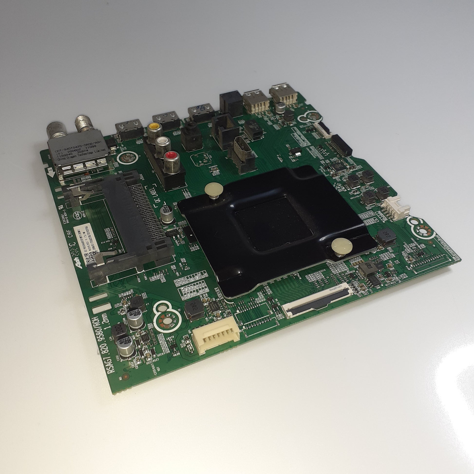 CARTE PRINCIPALE DZ/HE65A6803FUWTS(B0M1) pour Télé HISENSE  65A7500F