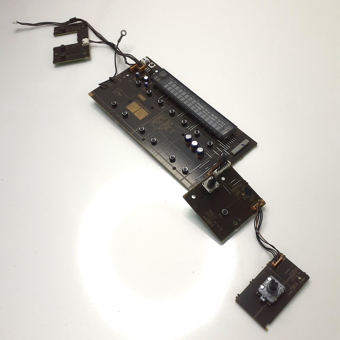 CARTE DE COMMANDE YG-902-2 pour ampli YAMAHA R-N301