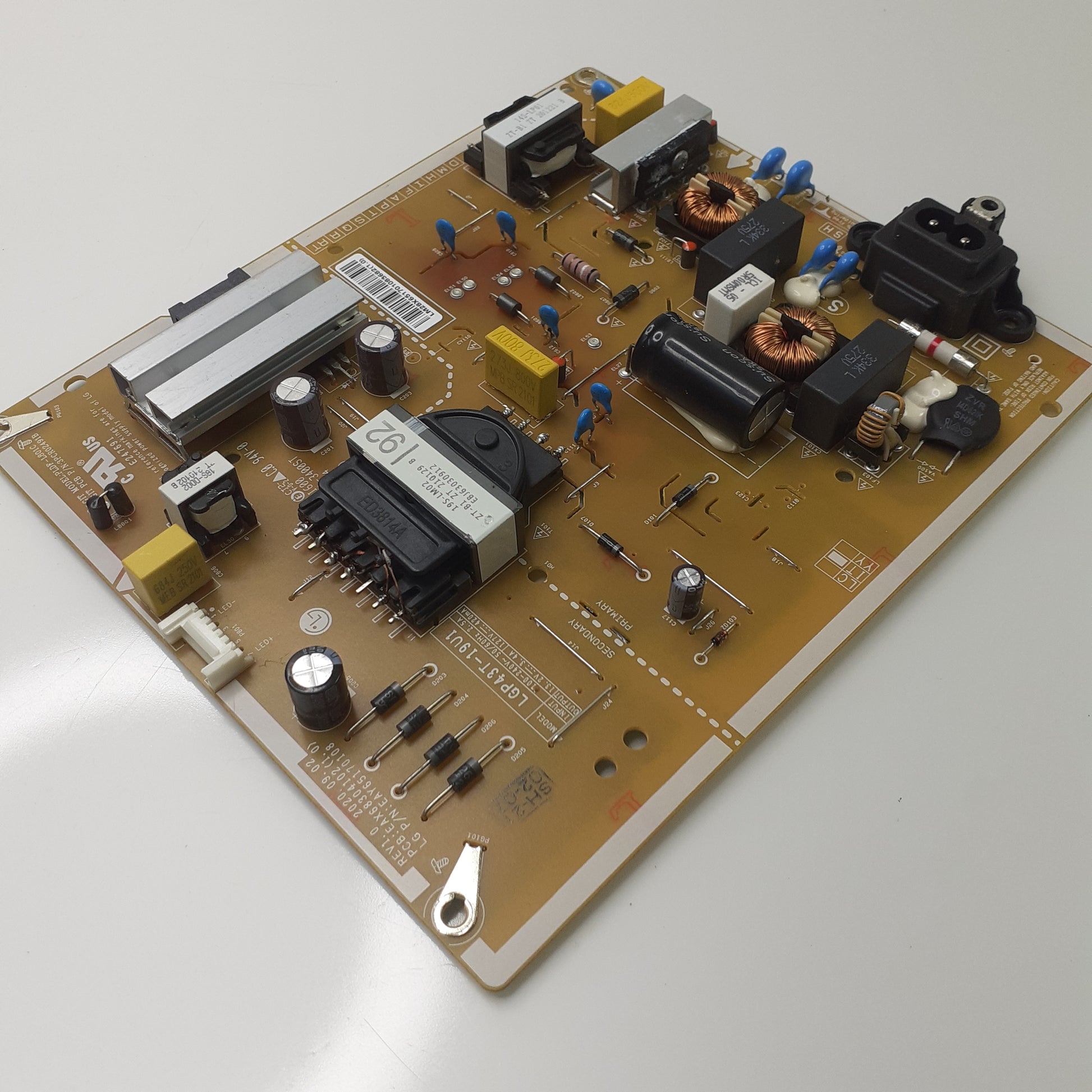 CARTE D'ALIMENTATION EAY65170108 pour Télé LG 43UP76906LE