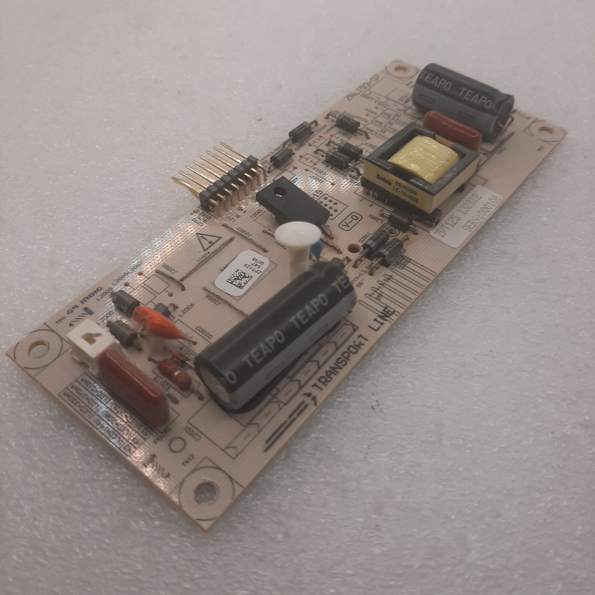 PILOTE LED ZPT125 / ZPT120 pour Télé GRUNDIG 