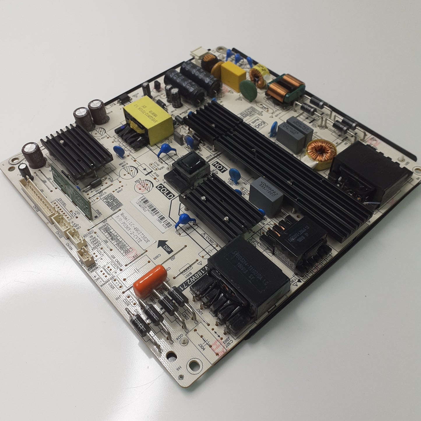 CARTE D'ALIMENTATION PW.188W2.711 / LC-49UI7352E pour Télé SHARP  LC-49UI7352E