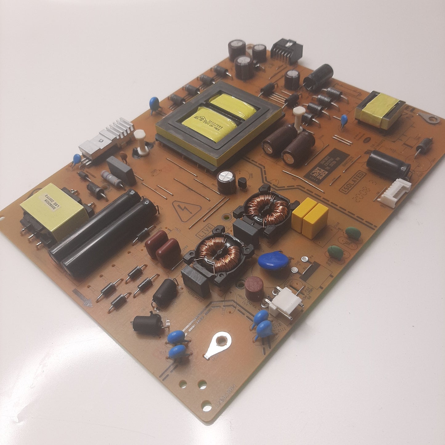 CARTE D'ALIMENTATION VESTEL 23512192 pour Télé HITACHI 55HK6100W