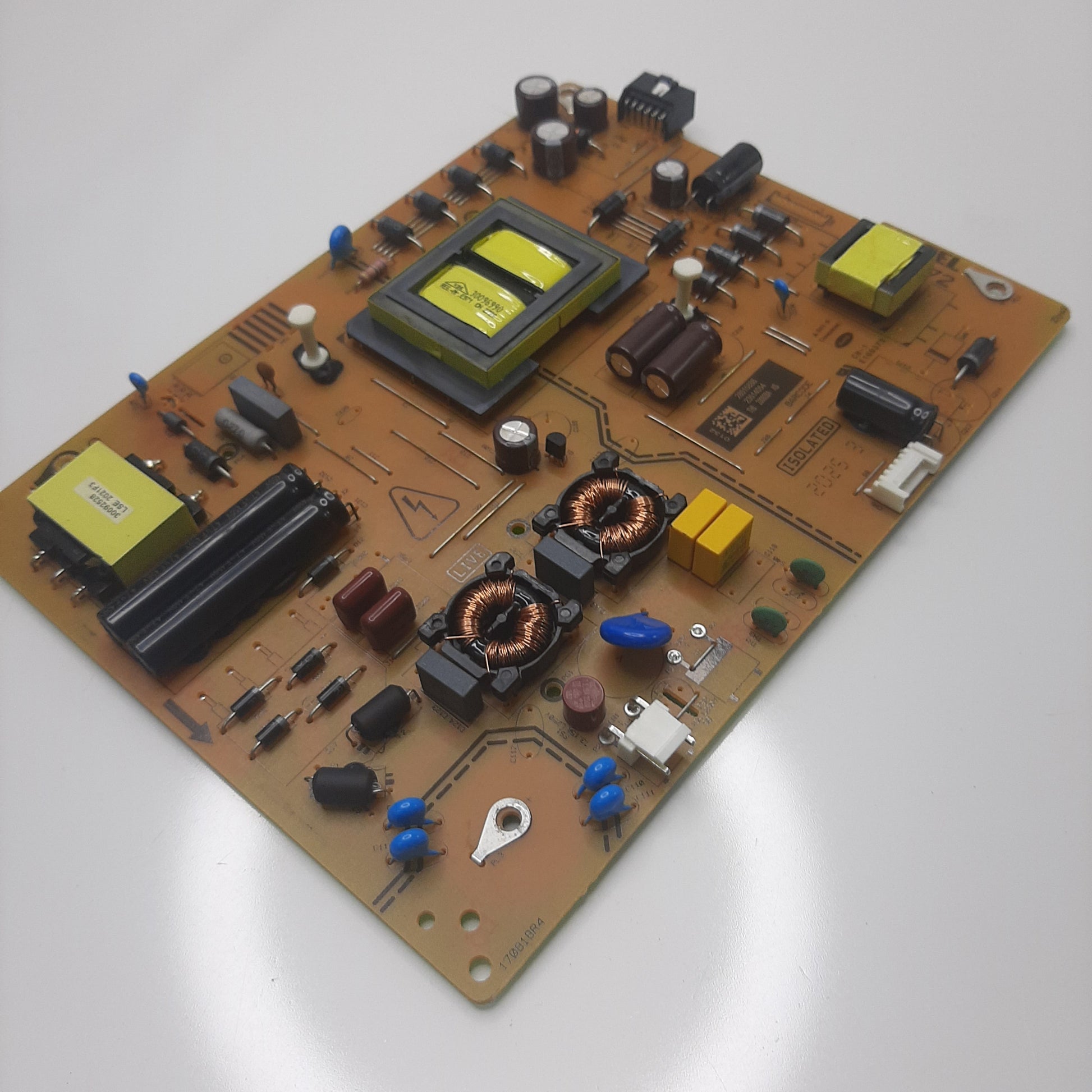 CARTE D'ALIMENTATION VESTEL 23514054 pour Télé TOSHIBA 49UA3A63DG