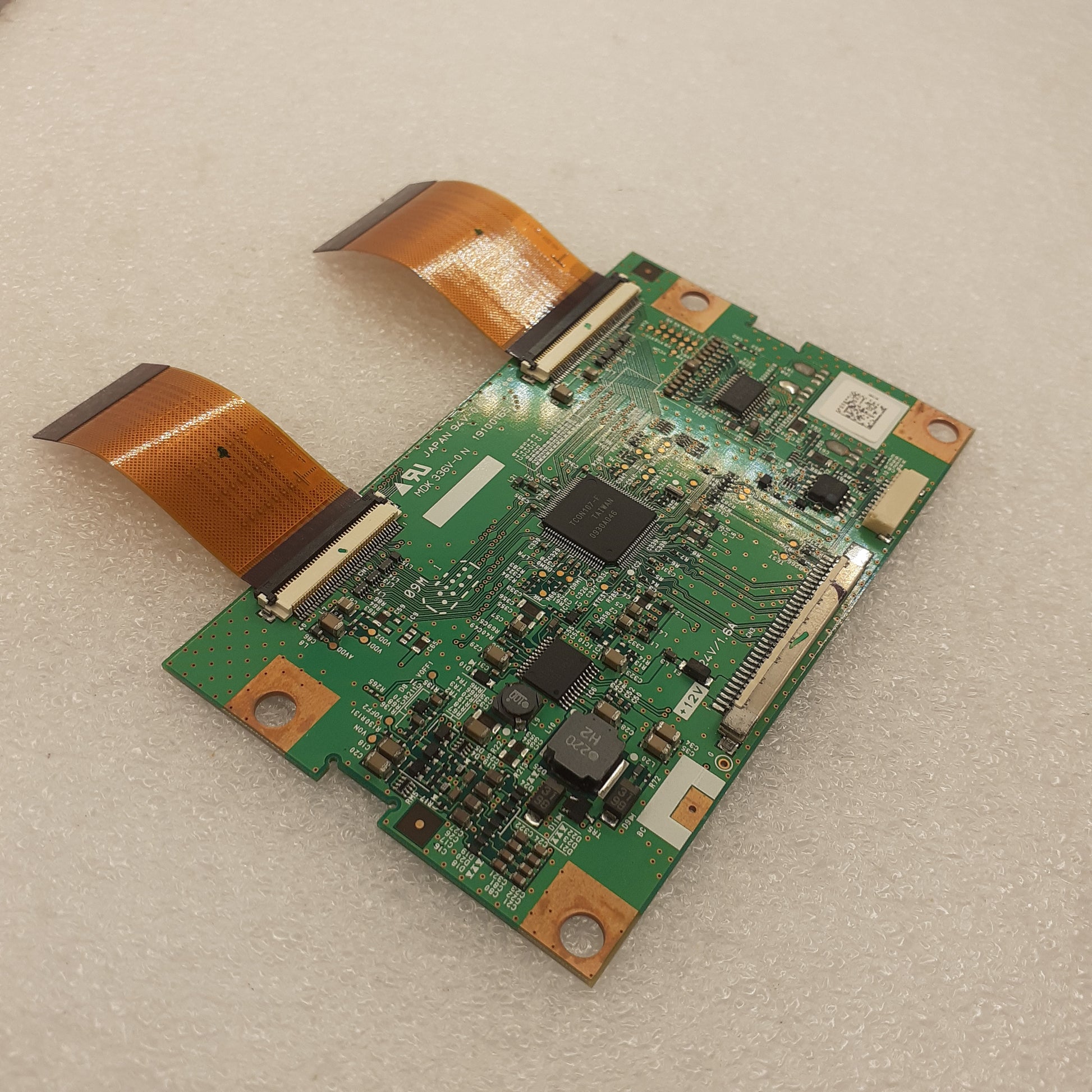 CARTE T-CON MDK 336V-0 pour Télé PANASONIC  TX-LF32X10