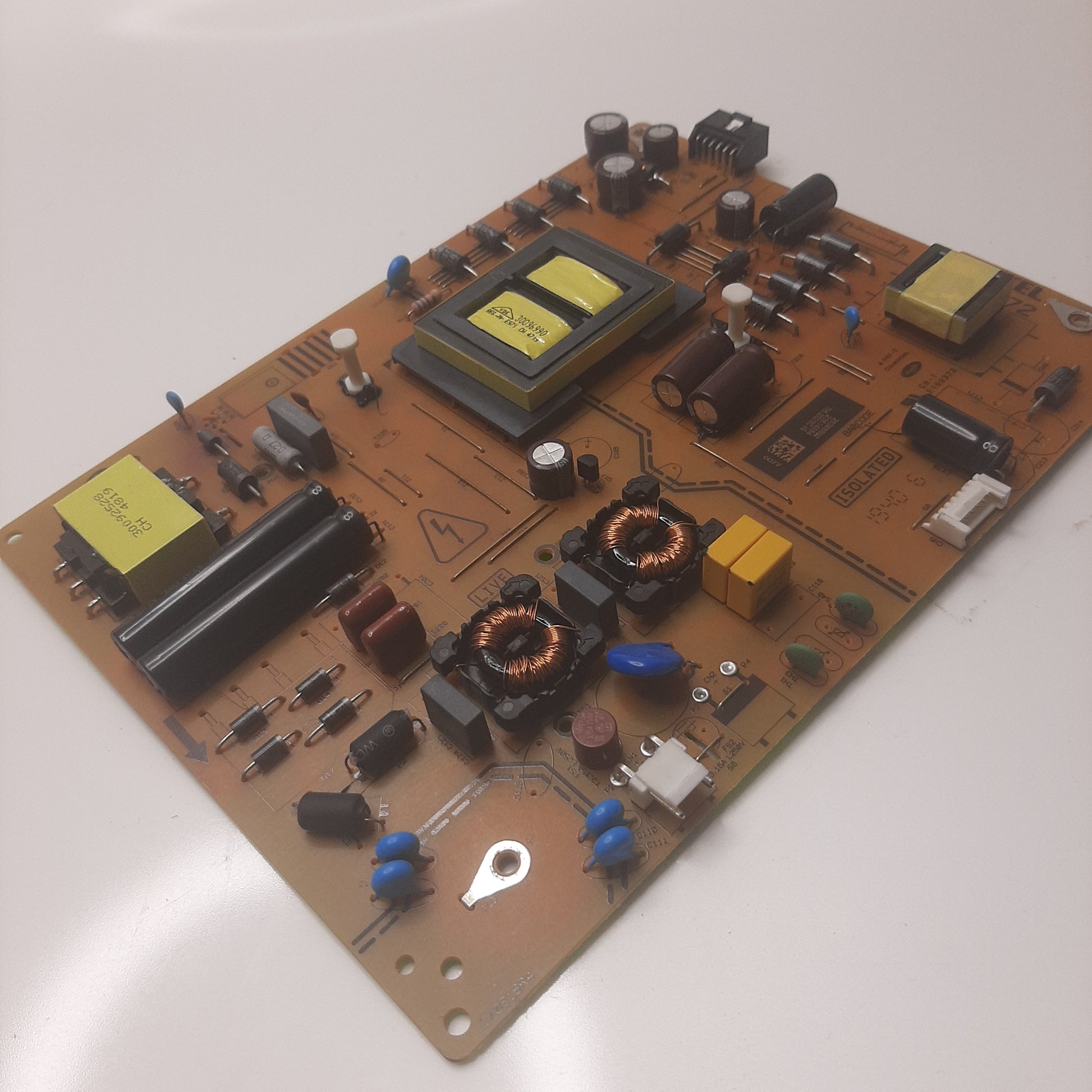 CARTE D'ALIMENTATION VESTEL 23514054 pour Télé HITACHI  49HK6100W