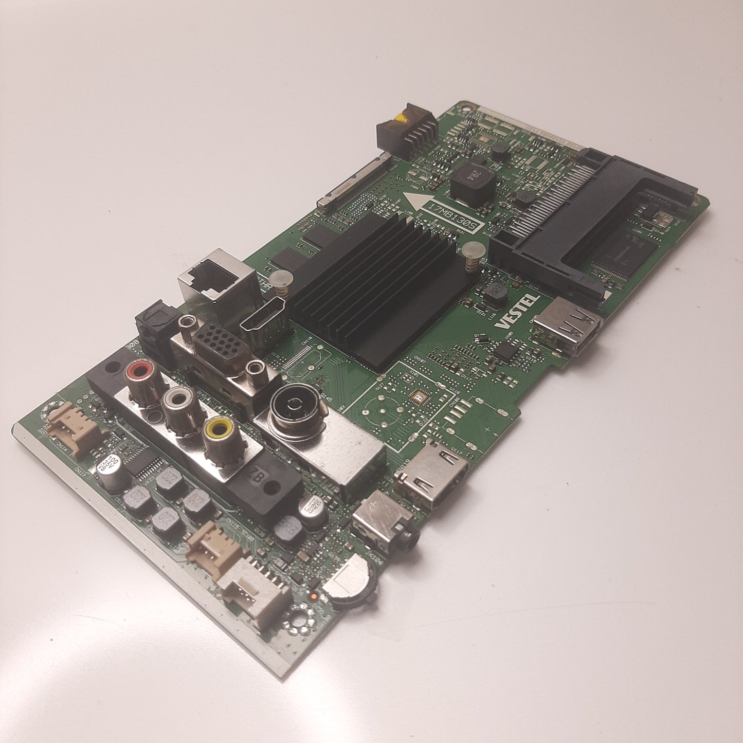 CARTE PRINCIPALE VESTEL 23578897 pour Télé HITACHI 55HK5000