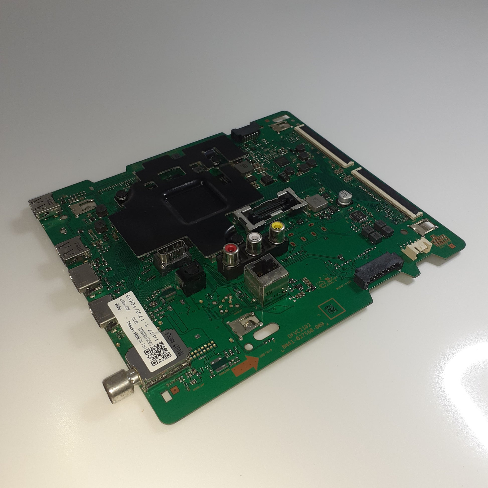 CARTE PRINCIPALE BN94-15799J pour Télé SAMSUNG UE65TU8005K