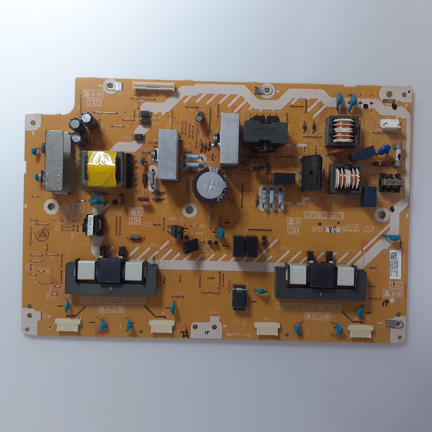 CARTE D'ALIMENTATION TZRNP01PEUB  / TNPA5361 pour Télé PANASONIC TX-L32U3B