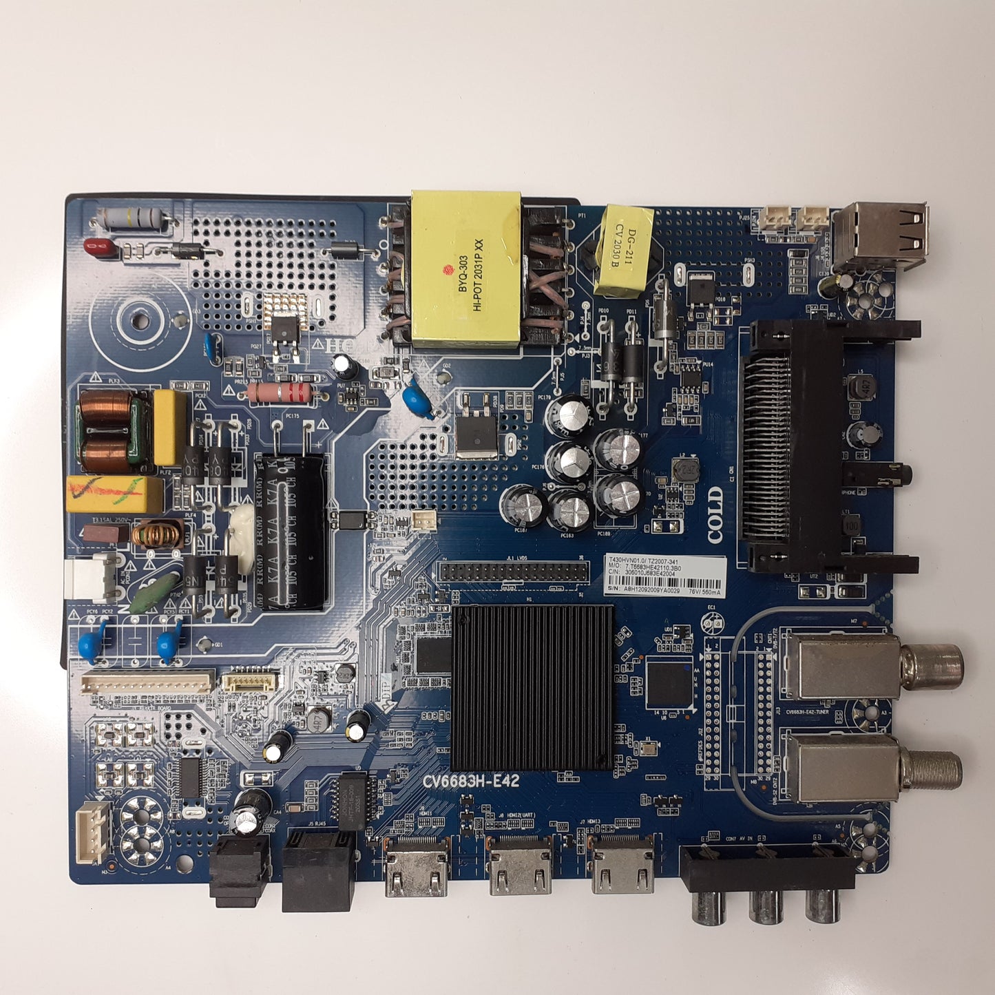 Carte principale combinée CV6683H-E42 / T430HVN01.0/TZ2007-341 pour Télé FPS FPSTVEL43LFHD