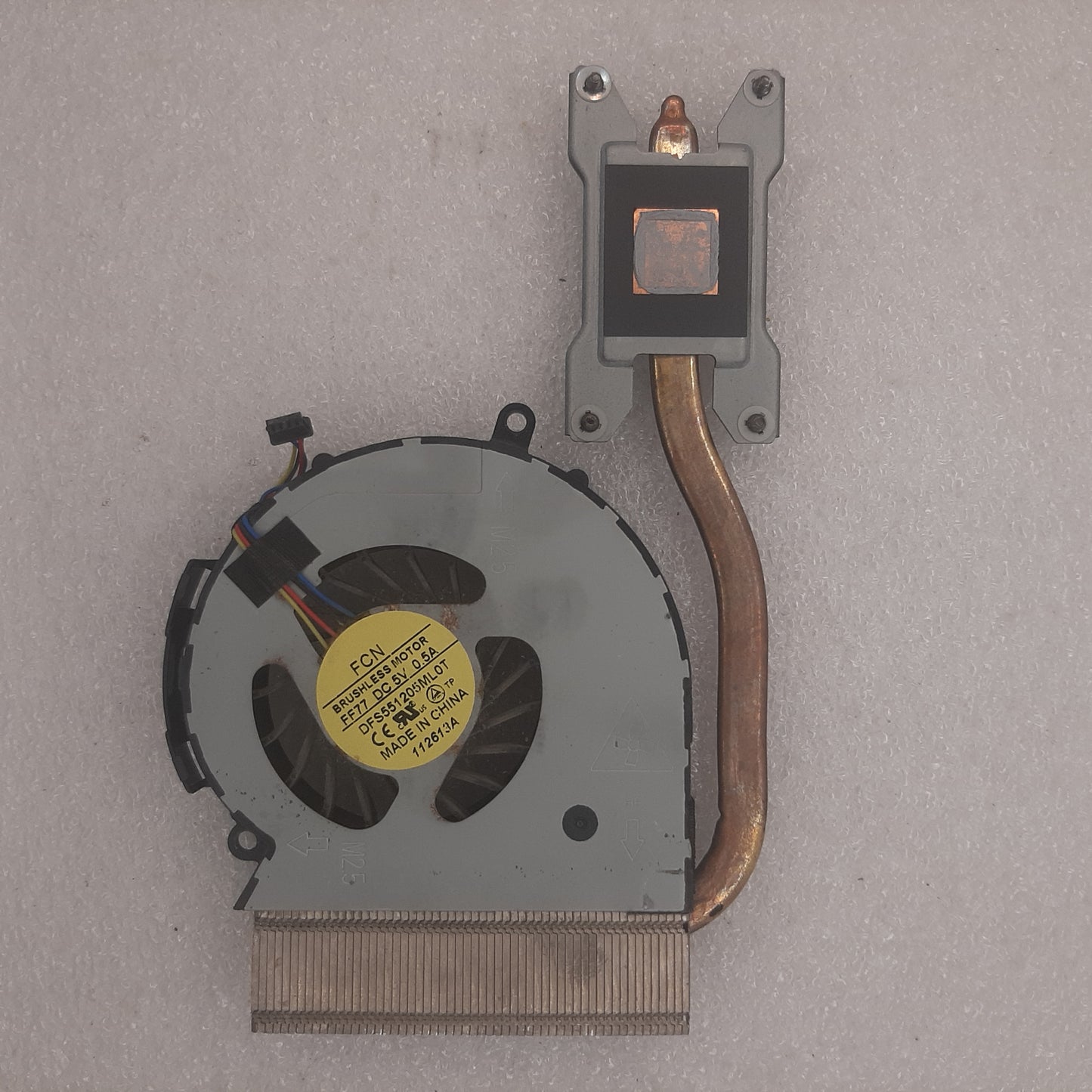 VENTILATEUR FCN DFS551205MLOT / 747266-001 pour PC portable HP 255 G2 E1-2100