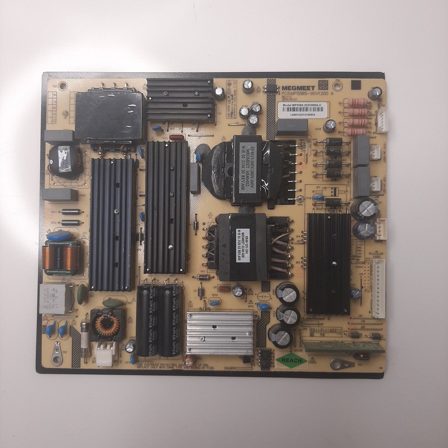 CARTE D'ALIMENTATION MEGMEET MP5565-252V600A-U pour Télé FELSON PSTVEL65LUHD