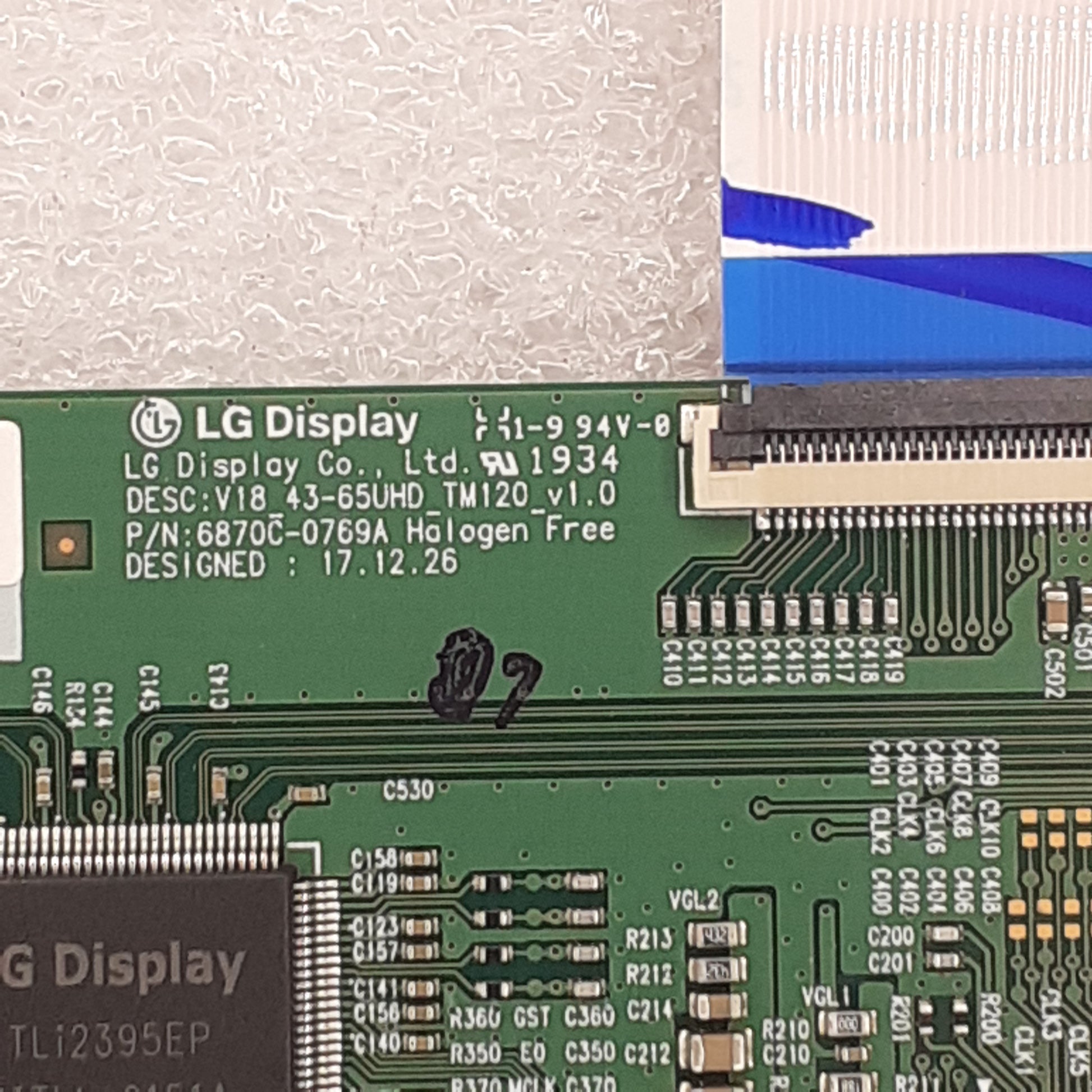 CARTE T-CON 6870c-0769A pour Télé FPS 65D1202