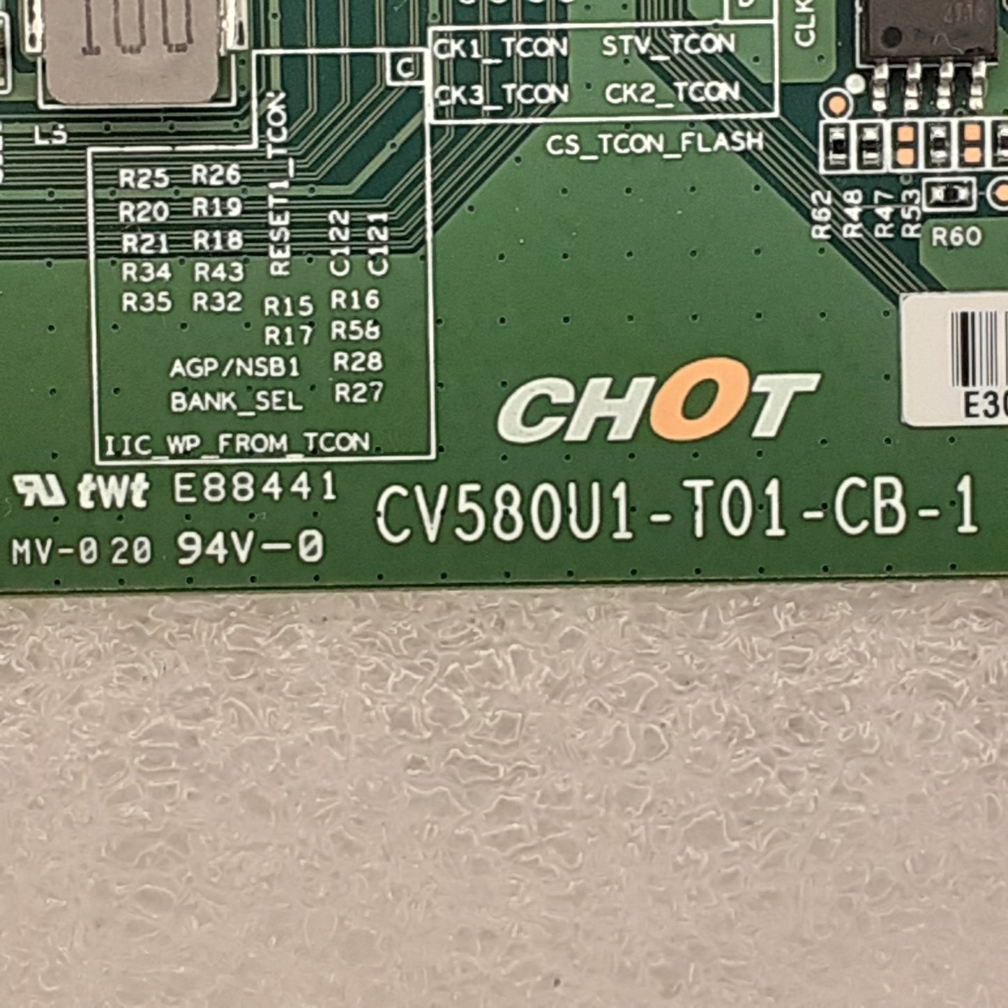 CARTE T-CON CHOT CV580U1-T01-CB-1 pour Télé HISENSE  58A7GQ