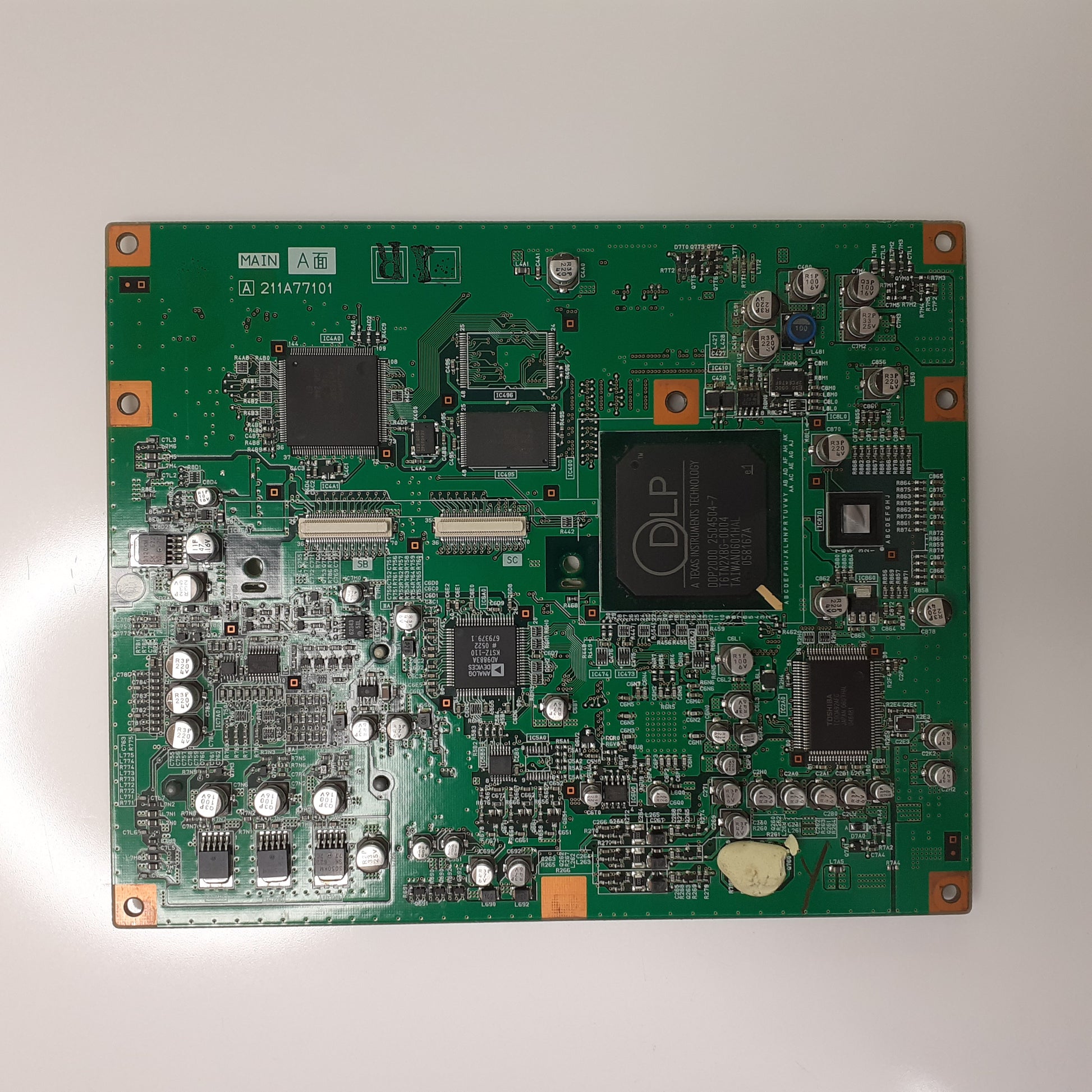 CARTE PRINCIPALE A211A77101 pour Vidéoprojecteur MITSUBISHI M1KY