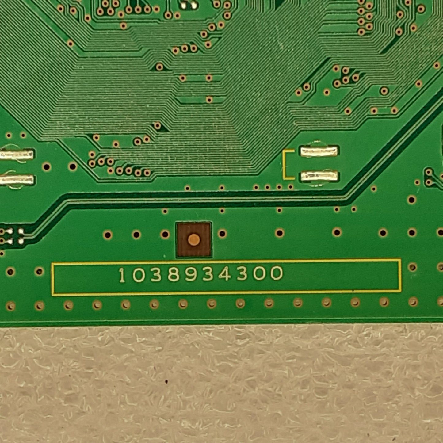 CARTE PRINCIPALE TNPH1197 ? A (programmée pour TCON LG 6870c-0757A) pour Télé PANASONIC  TX-65FX700E