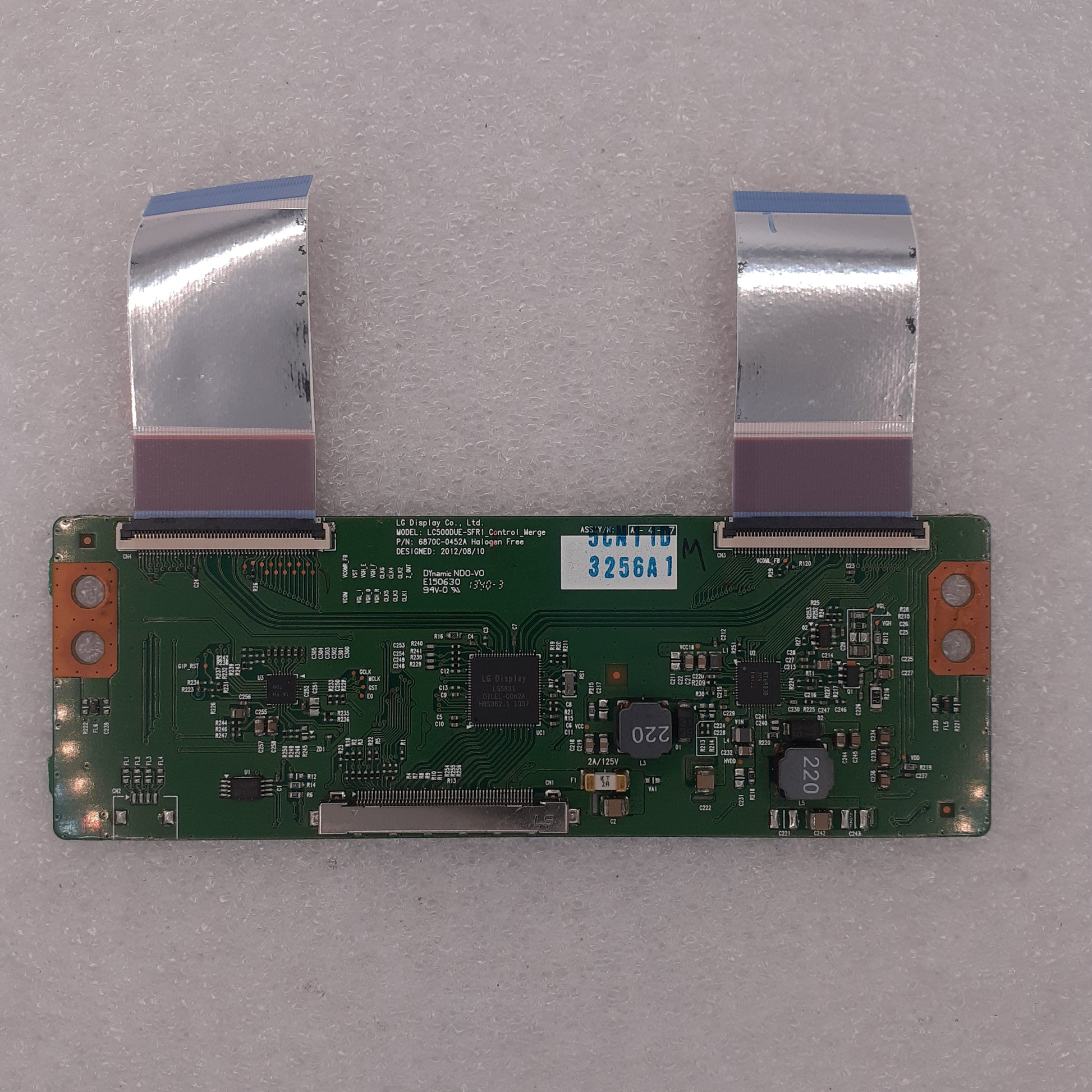 CARTE T-CON 6870c-0452A pour Télé PANASONIC  TX-L50B6E