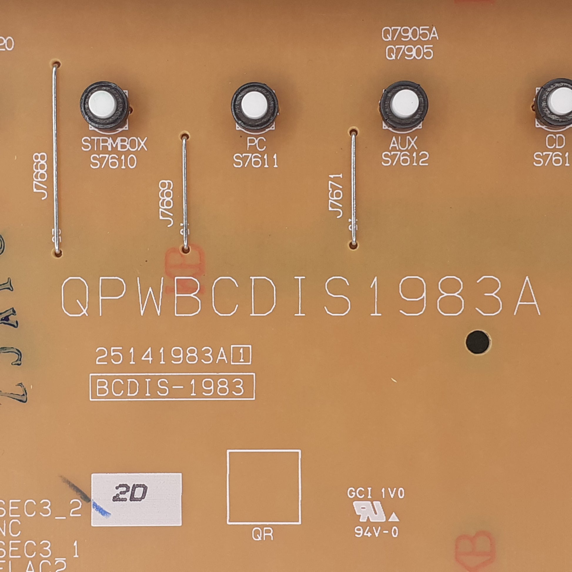 CARTE DE COMMANDE avec écran afficheur QPWBCDIS1983A / QPWBCSW1989 pour ampli ONKYO TX-NR676E
