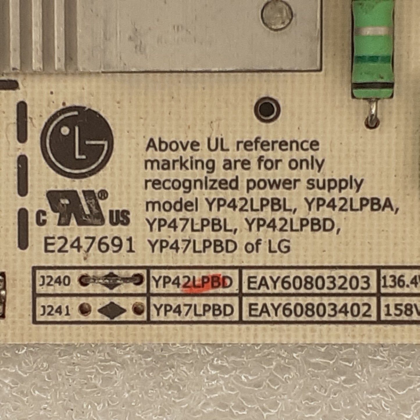 CARTE D'ALIMENTATION EAY60803203 pour Télé LG 42LX6500