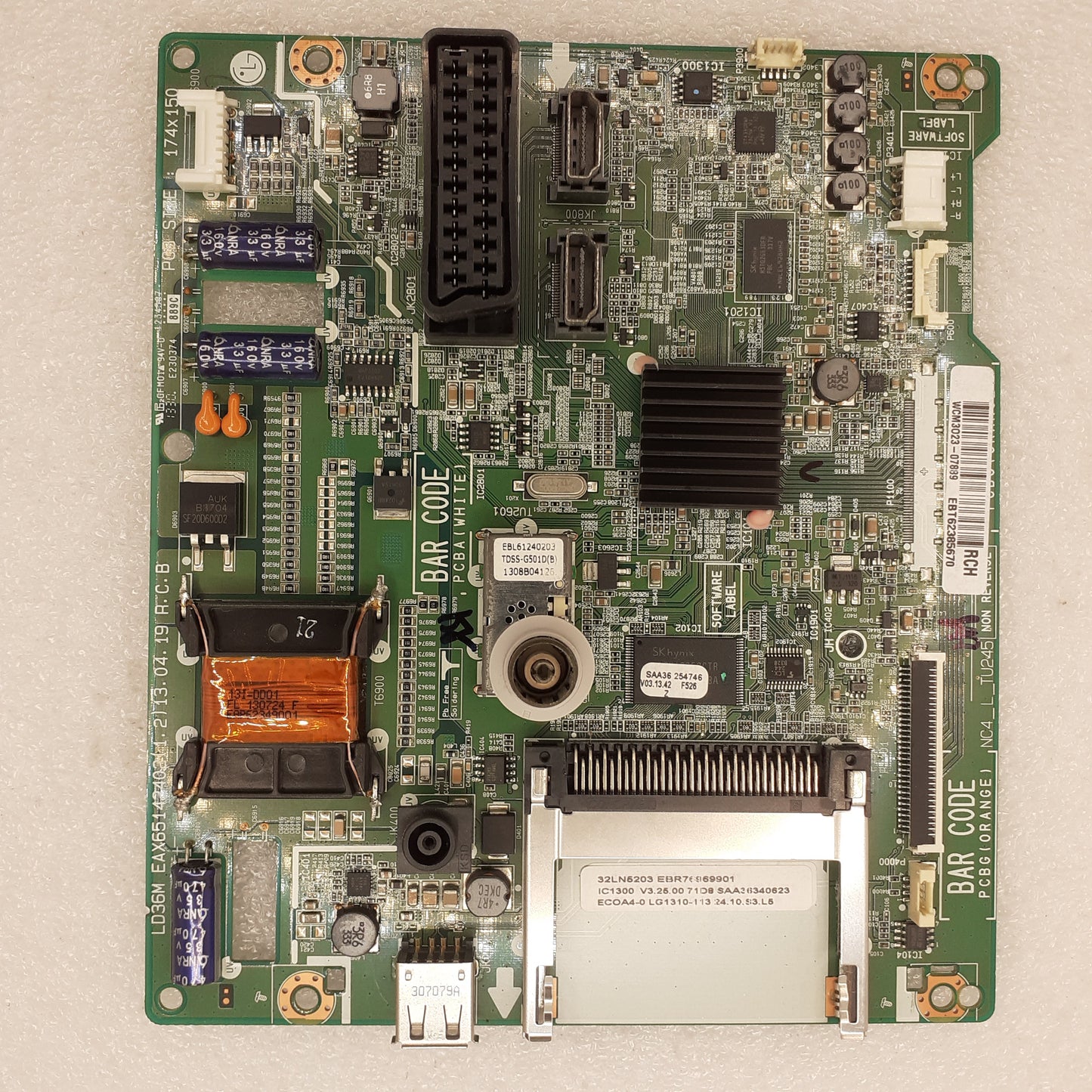 CARTE PRINCIPALE EBT62385670 / EBR76969901 / 32LN5203 pour Télé LG  32LN520B