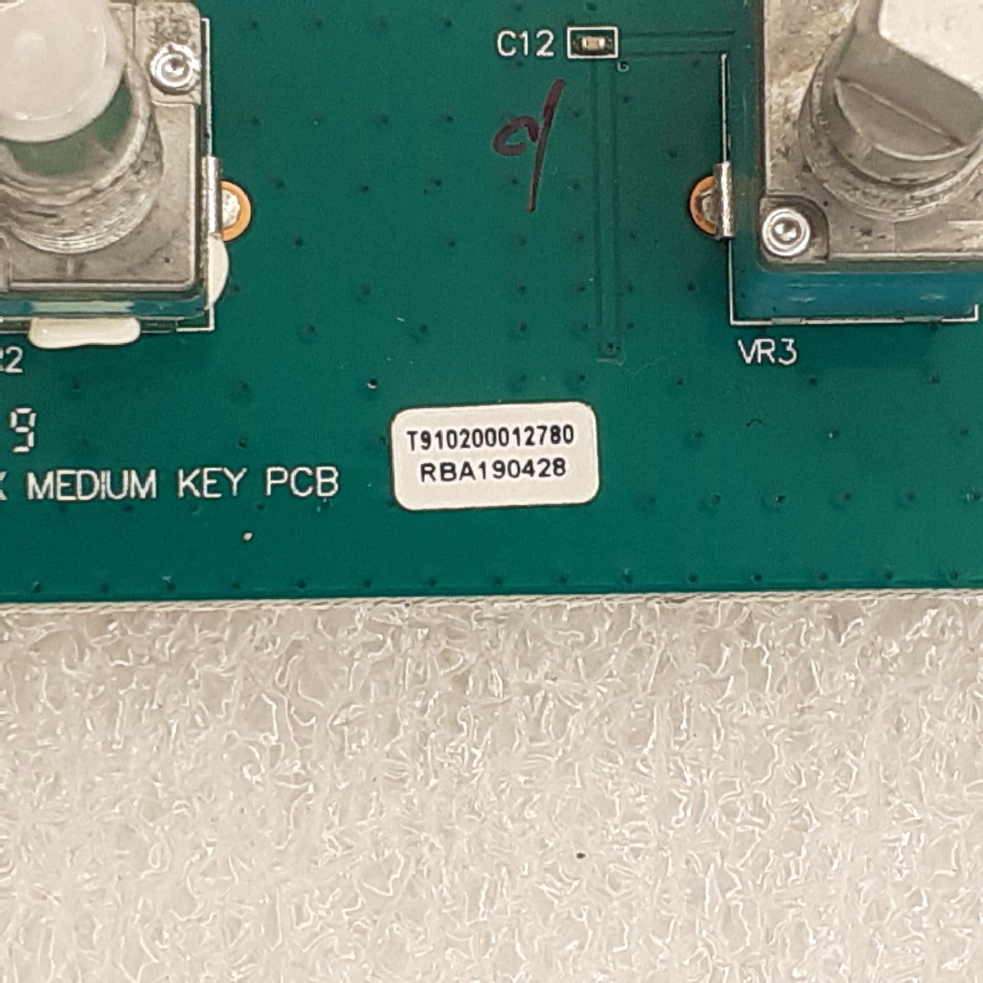 CARTE DE COMMANDE T651000008670 HENDRIX MEDIUM KEY VER:0.0.1 pour HIFI MARSHALL KILBURN II