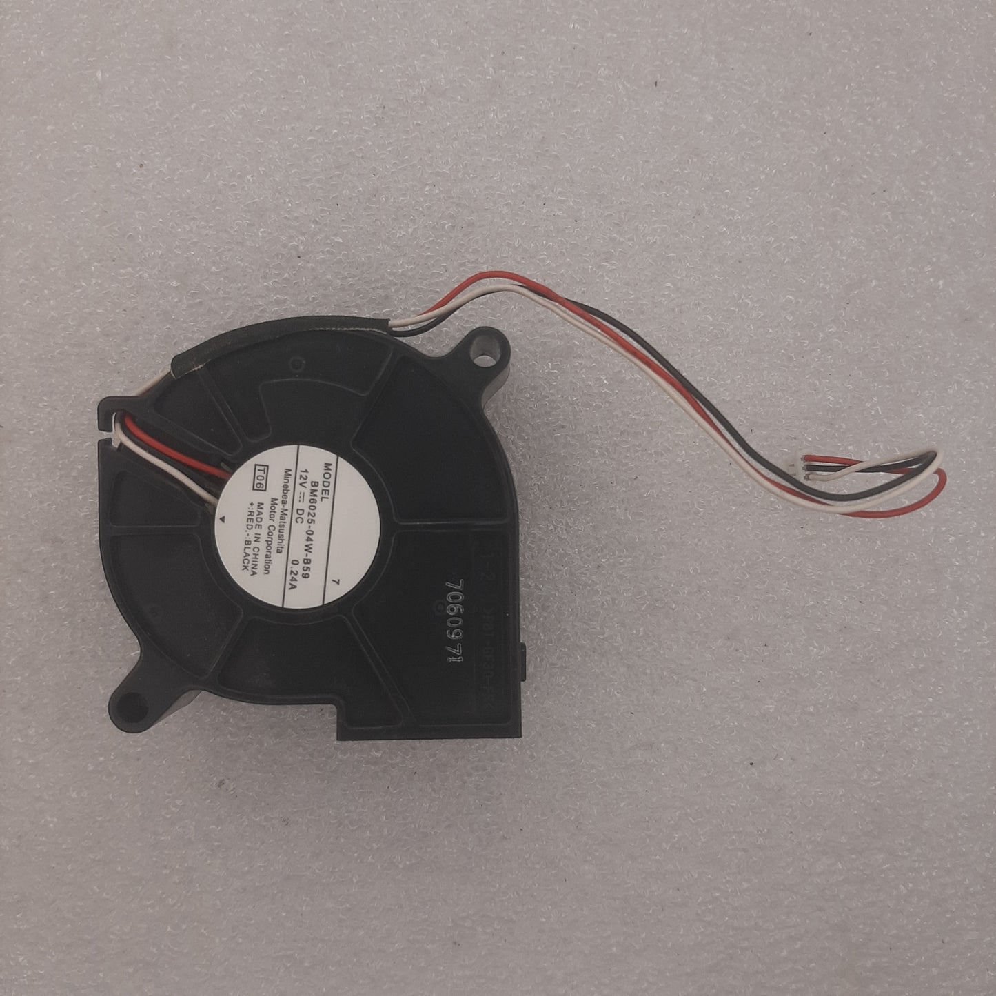 VENTILATEUR NMB BM6025-04W-B59 pour Vidéoprojecteur MITSUBISHI M1KY