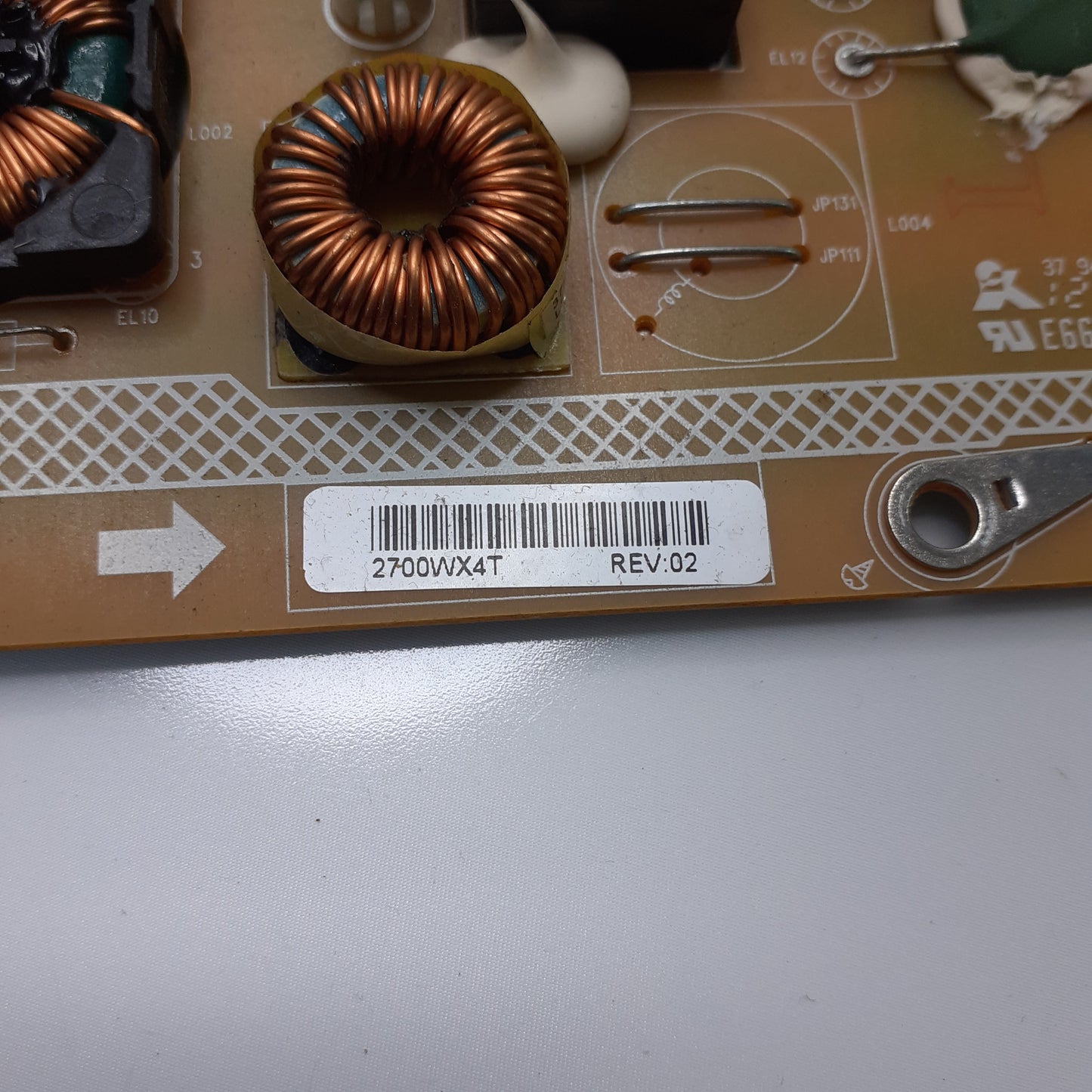 CARTE D'ALIMENTATION V71A00026200  / 2700WX4T pour Télé TOSHIBA  55VL963