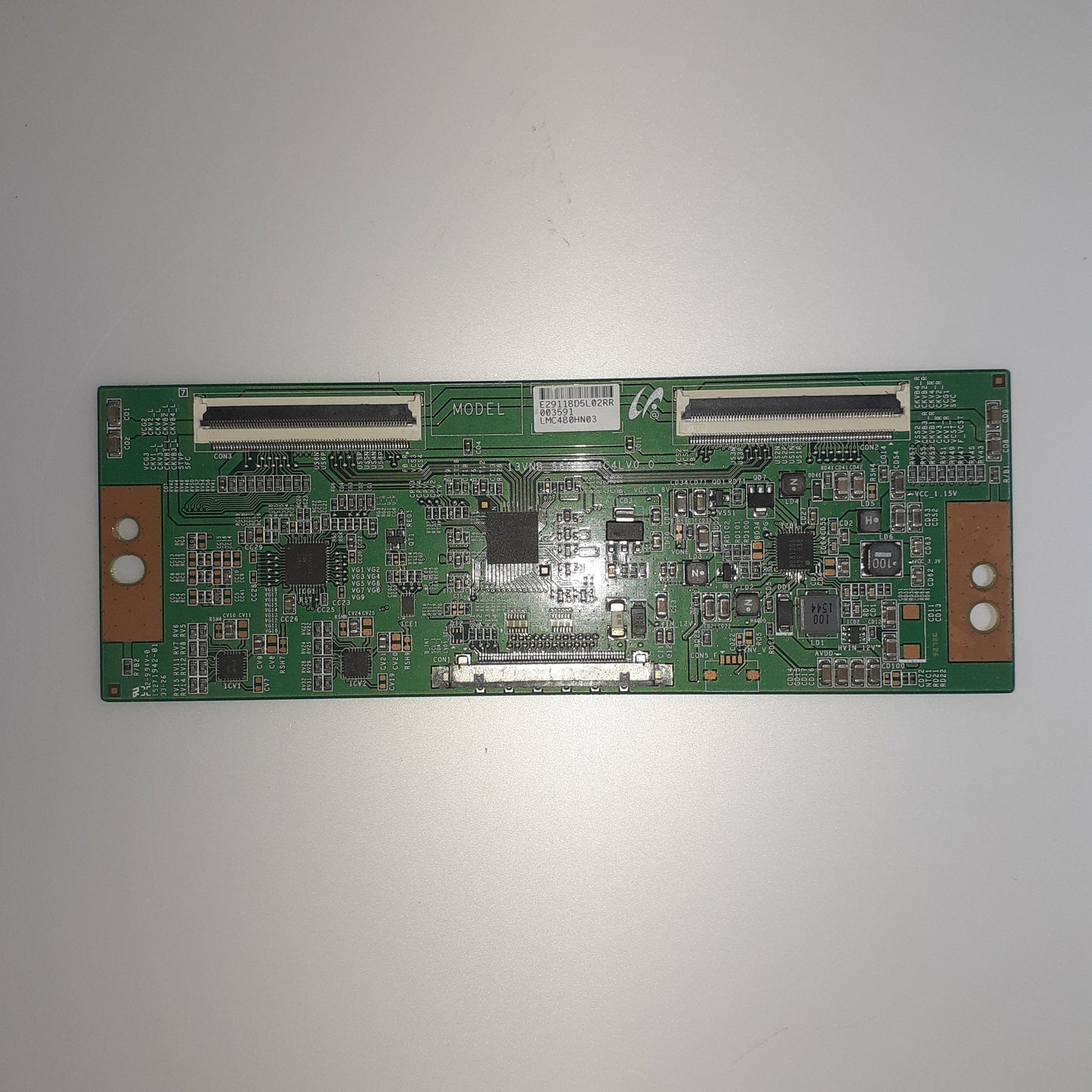 CARTE T-CON 13VNB_S60TMB4C4LV0.0 pour Télé TOSHIBA 48L1433DB