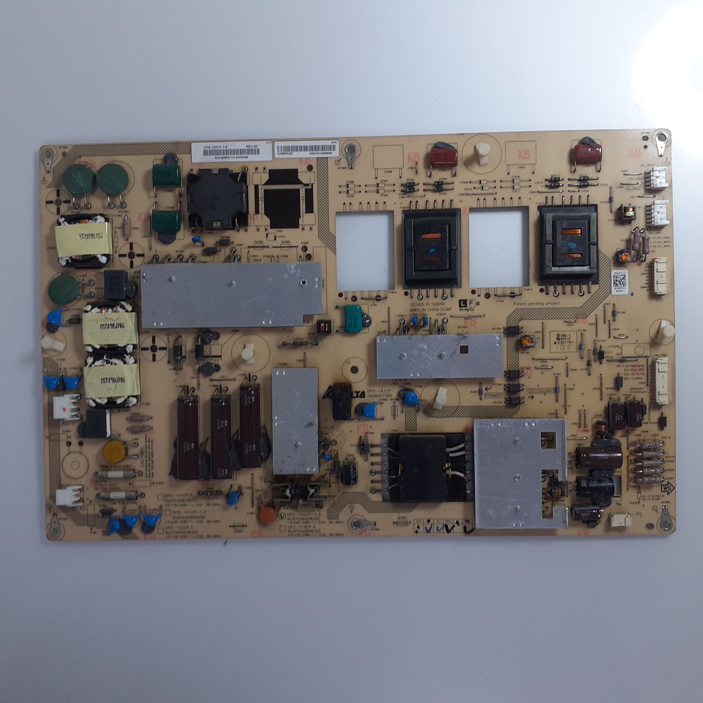 CARTE D'ALIMENTATION DPS-152CP-1 A pour Télé SHARP LC-46LE814E