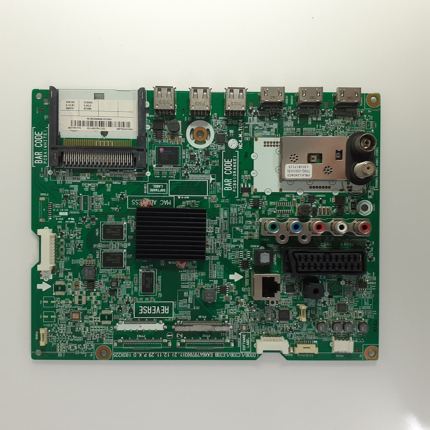 CARTE PRINCIPALE EBT62297950 pour Télé LG 55LA620S
