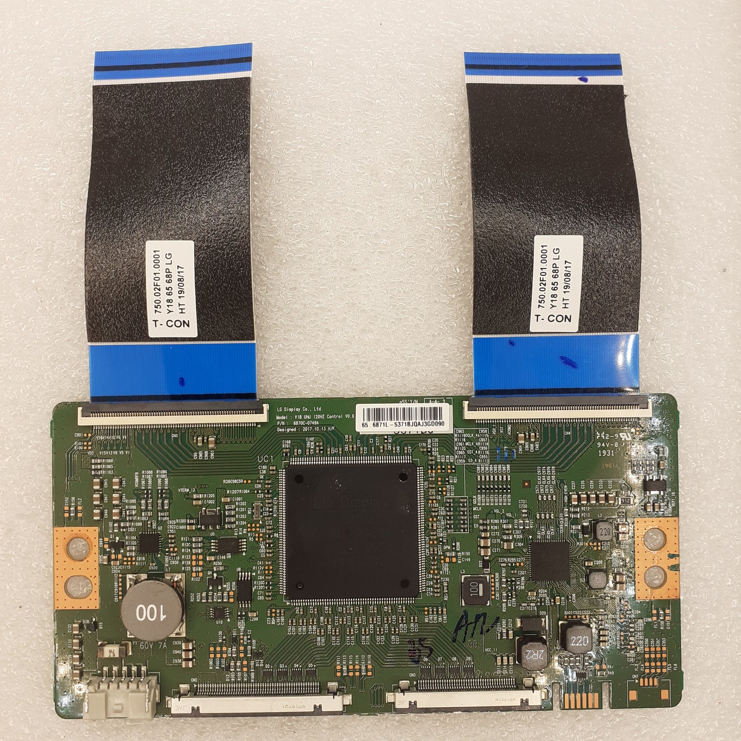 CARTE T-CON LG 6870c-0749A pour Télé SONY  KD-65XG8596